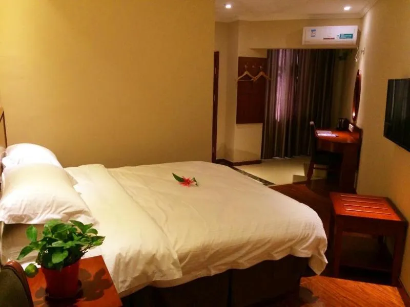 GreenTree Inn Fuyang Shopping Mall