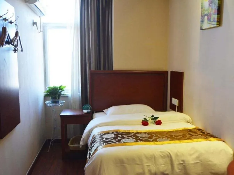 GreenTree Inn Fuyang Shopping Mall