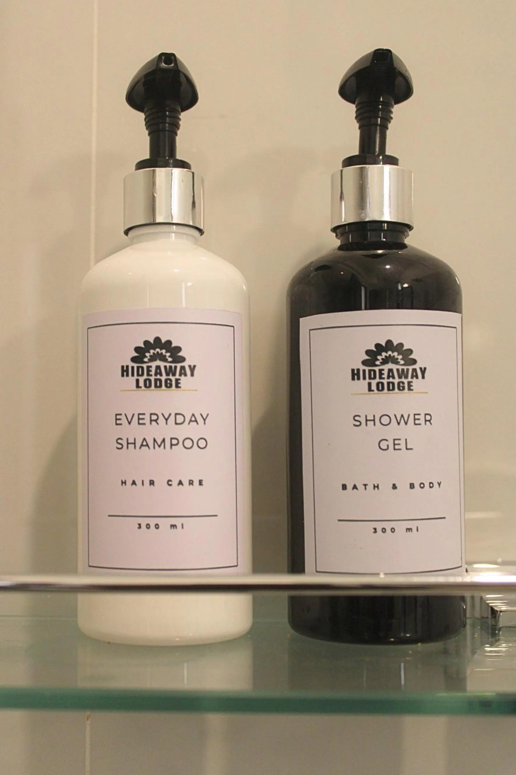 Bathroom in Hideaway Lodge