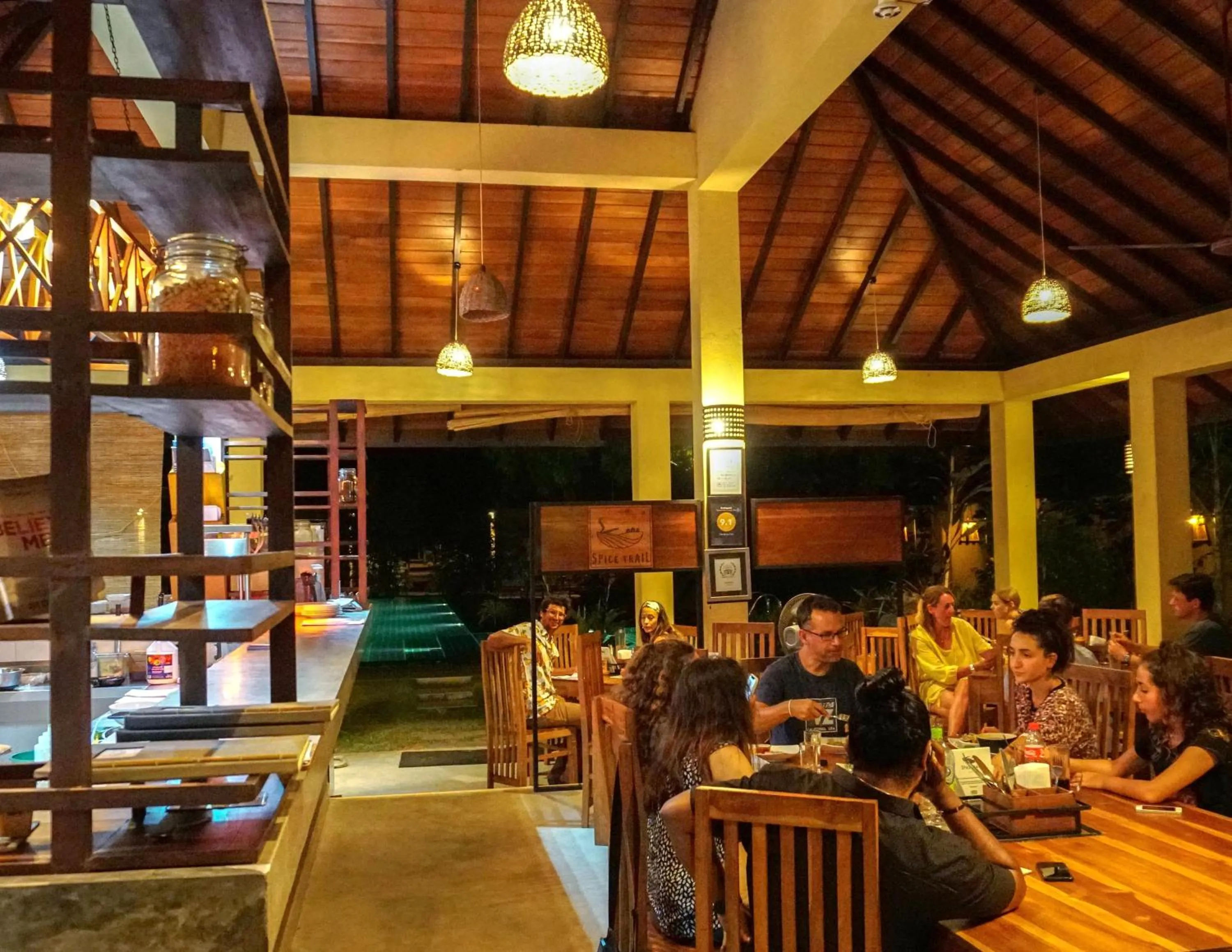Restaurant/places to eat in The Spice Trail
