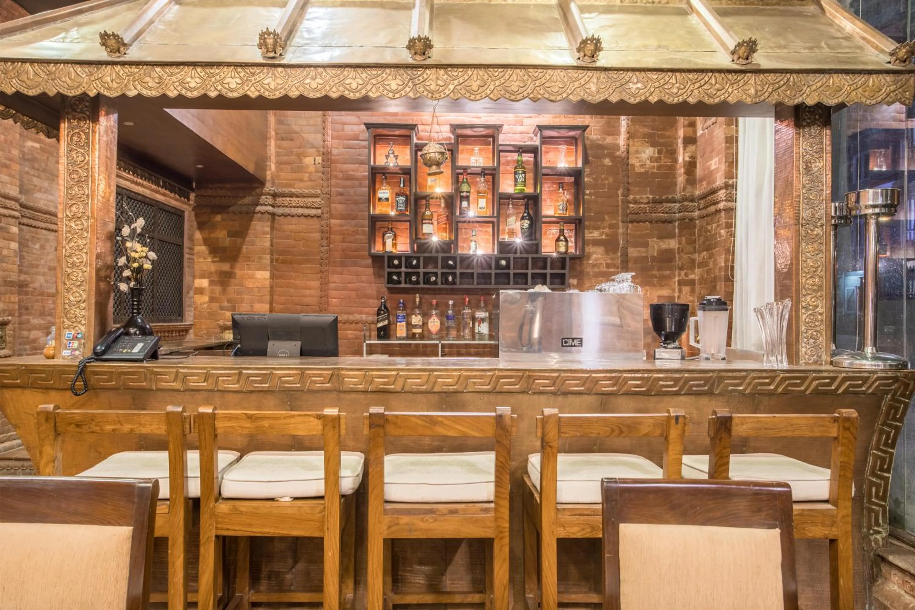 Restaurant/places to eat in Dahlia Boutique Hotel