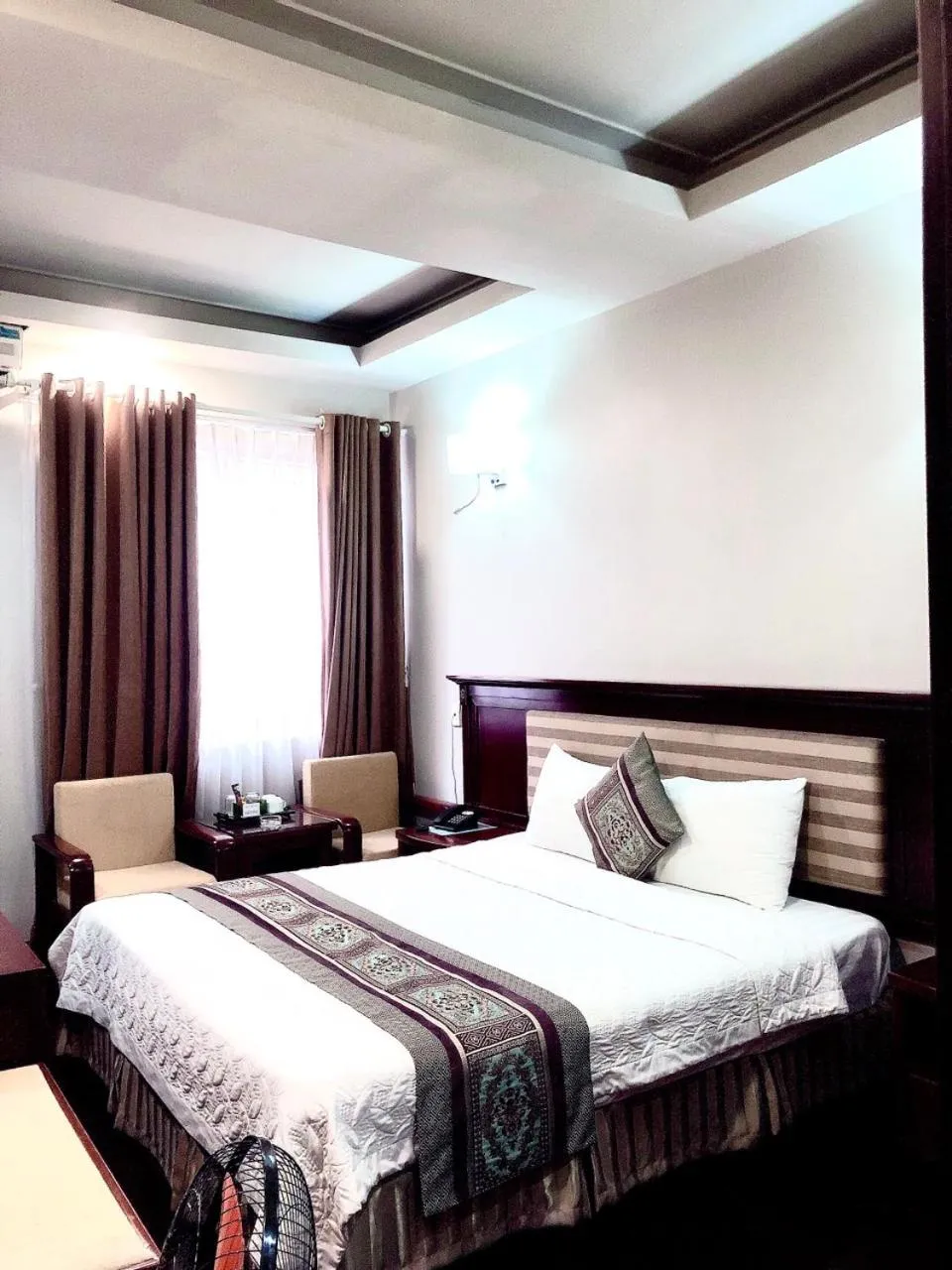 Photo of the whole room, Bed in Holiday Hotel