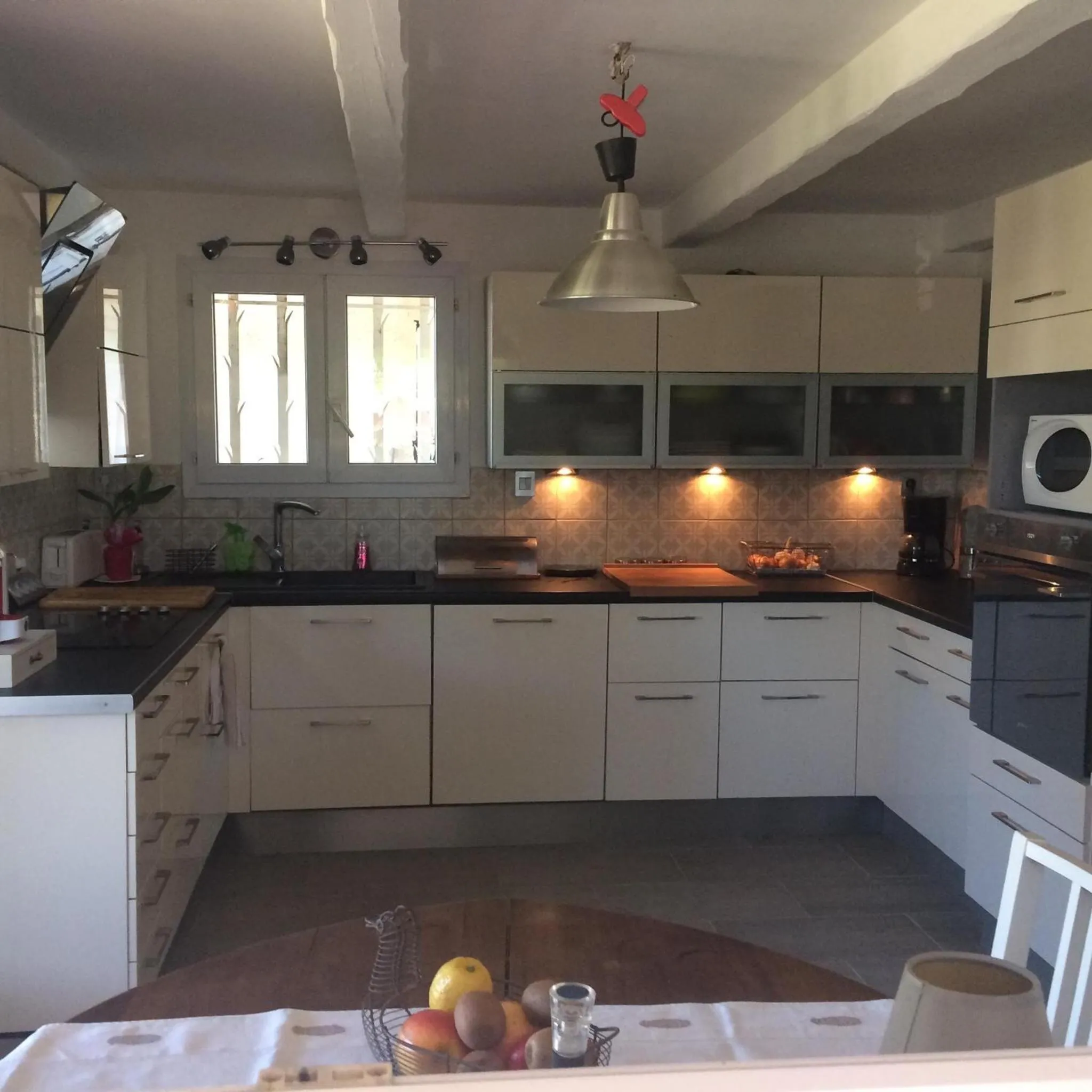 Communal kitchen in La Vignarelle