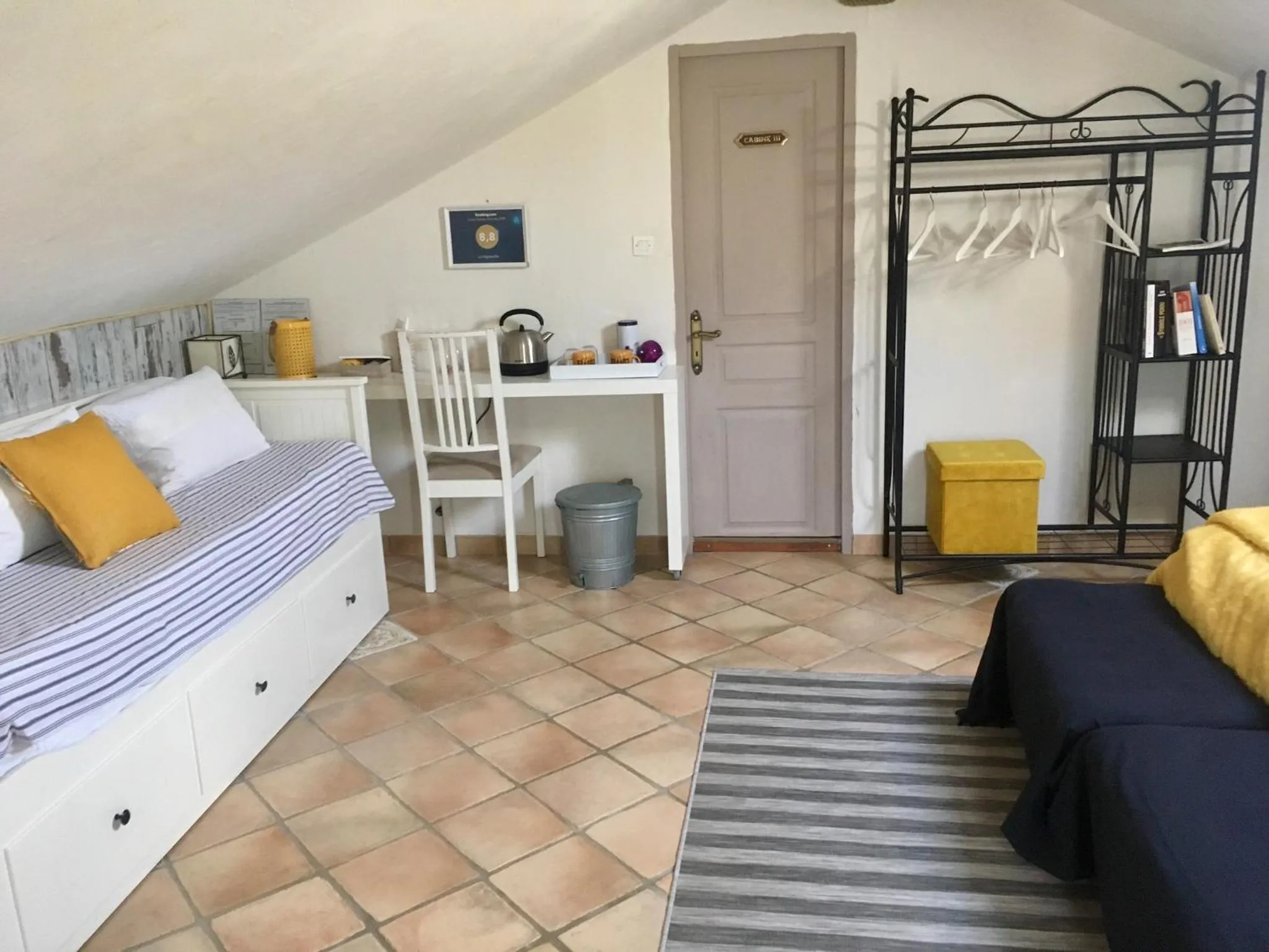 Photo of the whole room, Bed in La Vignarelle