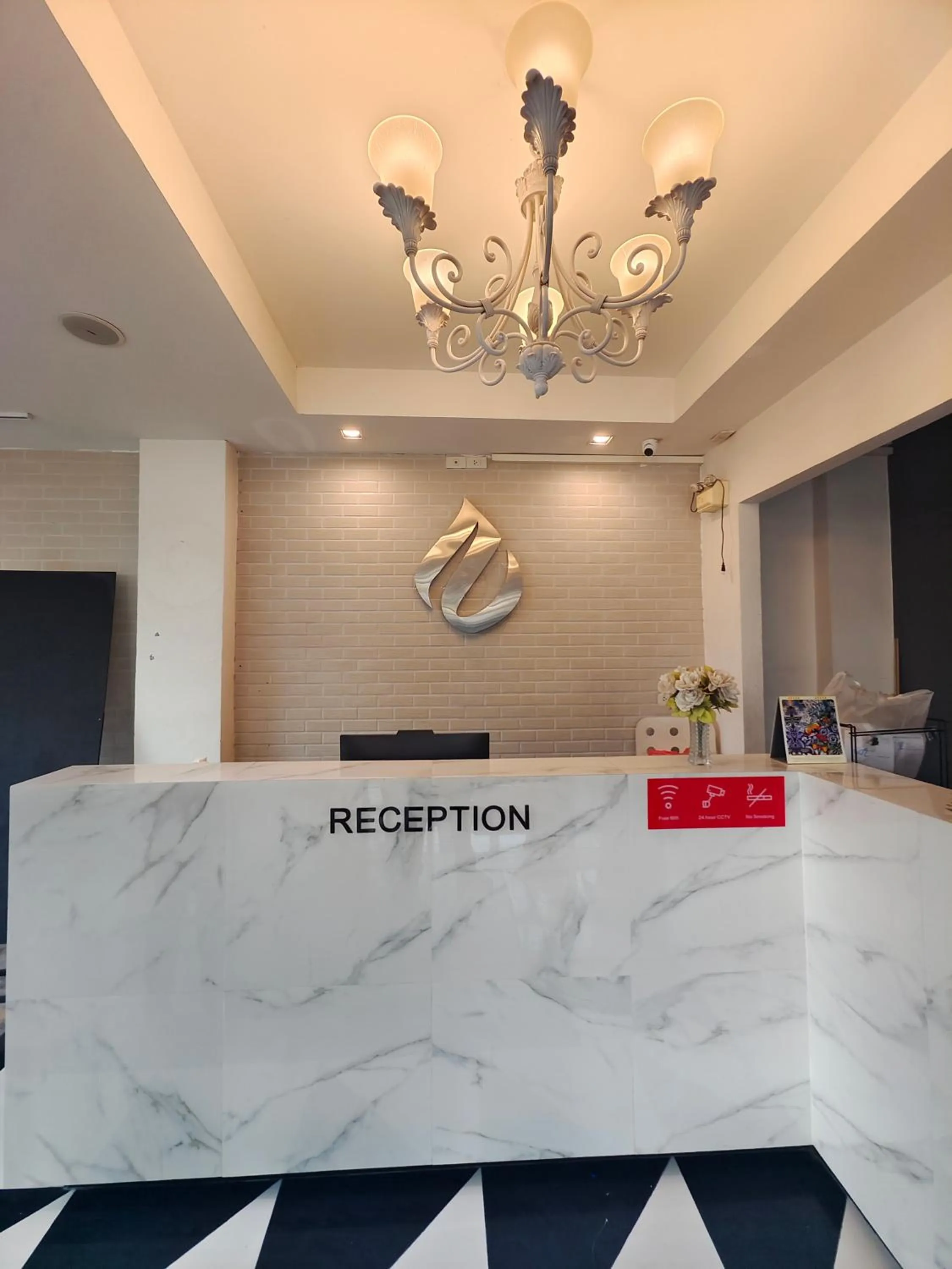 Lobby or reception in The Guest Chang Moi Boutique Hotel