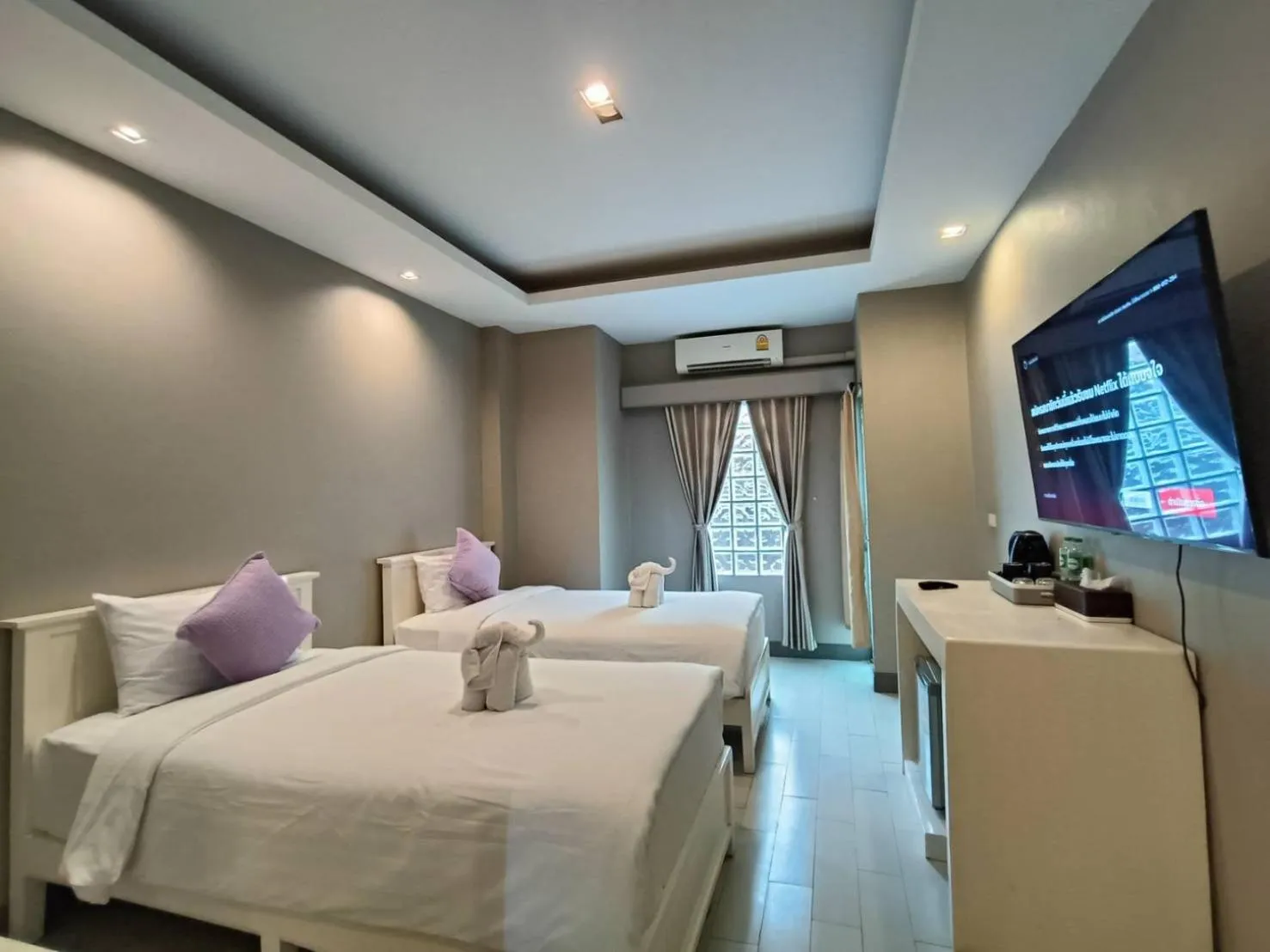 Bed in The Guest Chang Moi Boutique Hotel