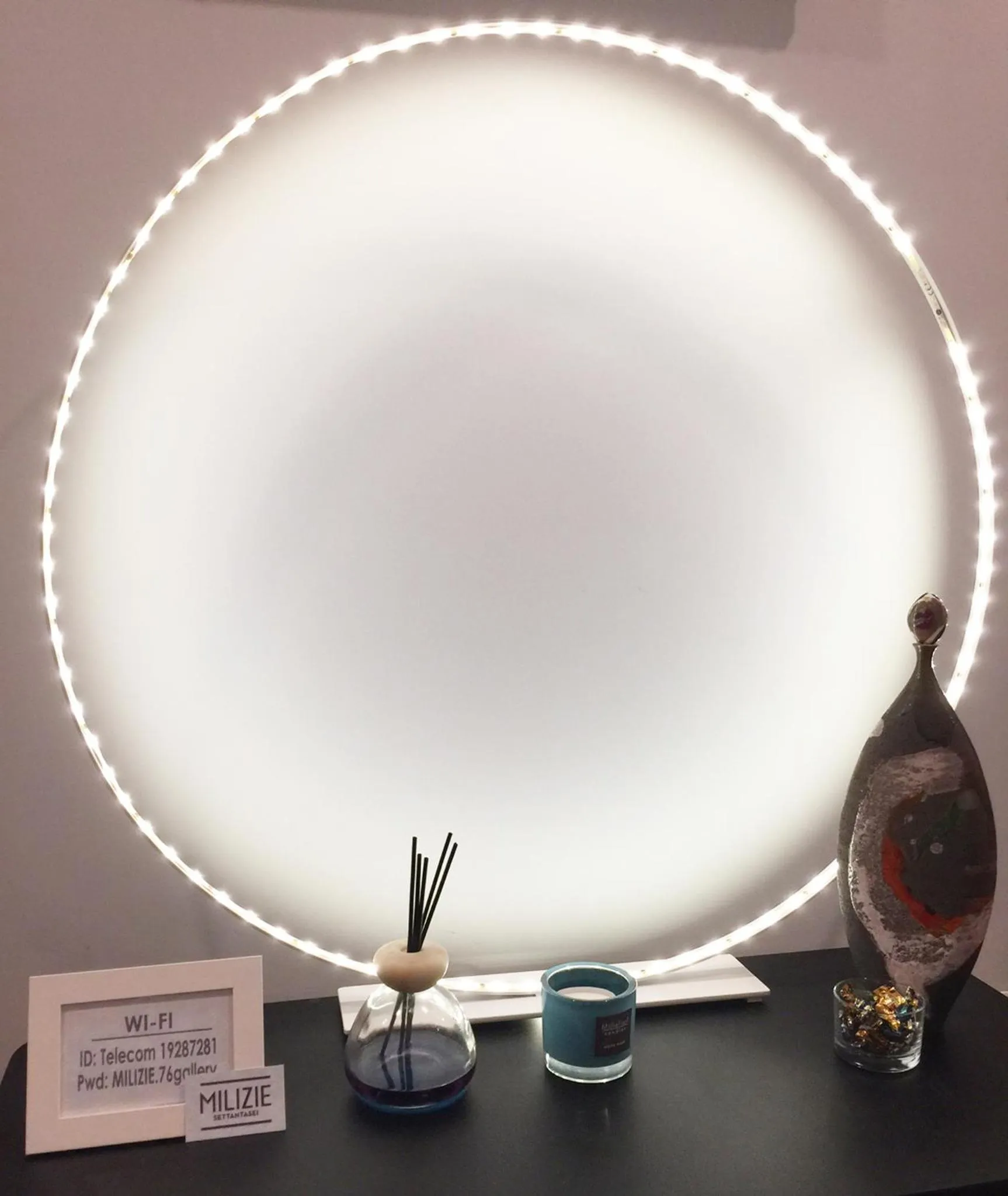 Seating area in Milizie 76 Gallery