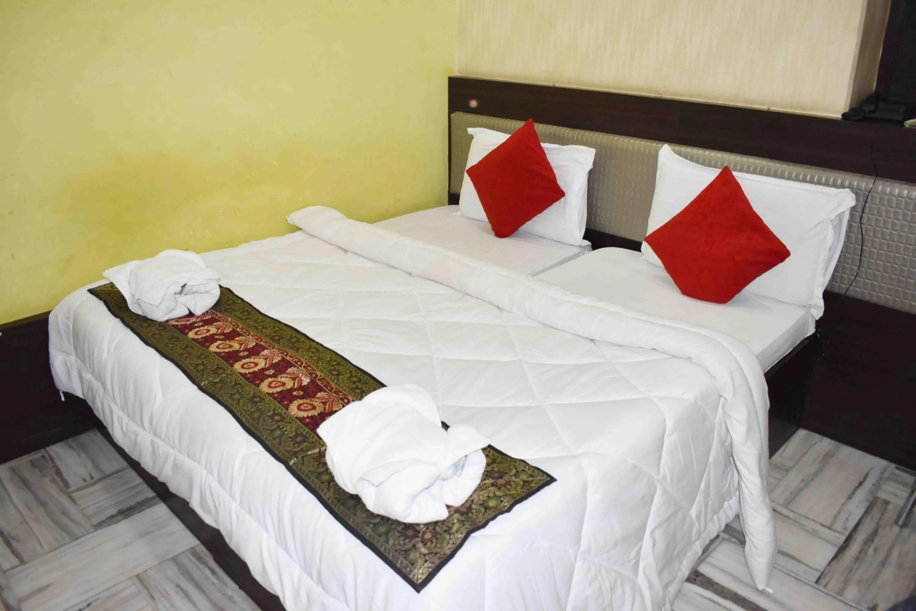 Photo of the whole room in Hotel Mrk