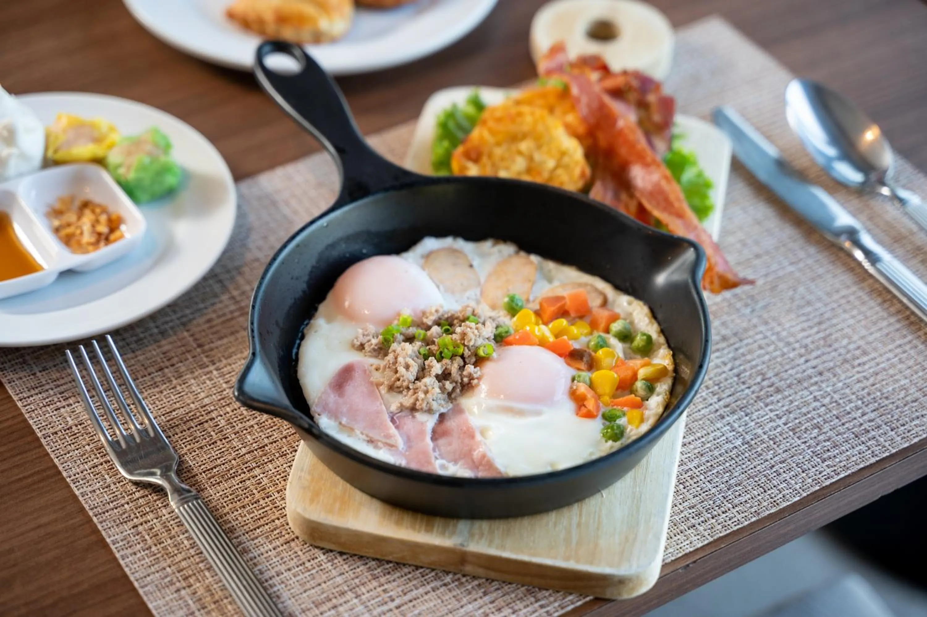 Food and drinks in Chatrium Golf Resort Soi Dao Chanthaburi