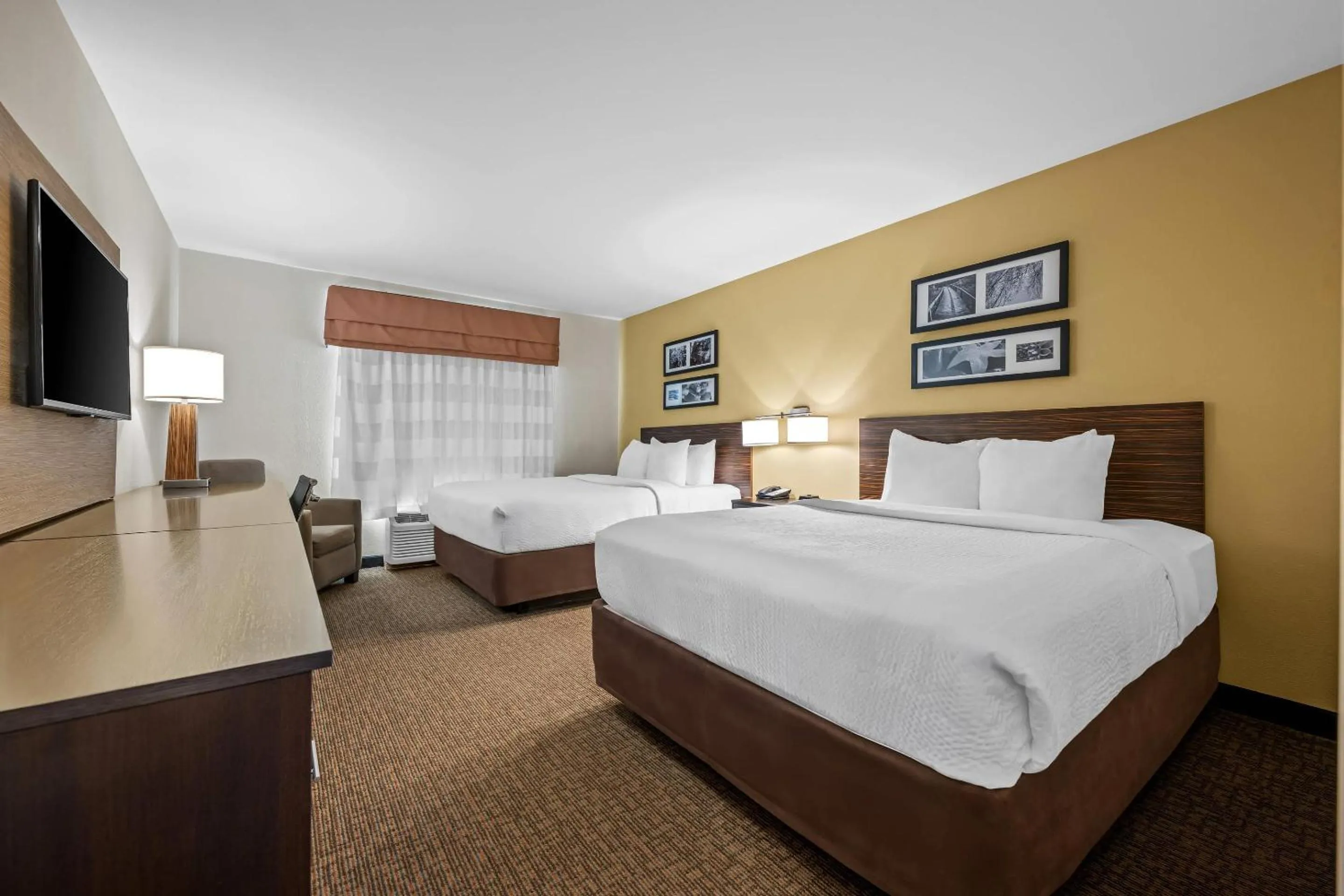 Bedroom, Bed in Sleep Inn & Suites Jasper I-22