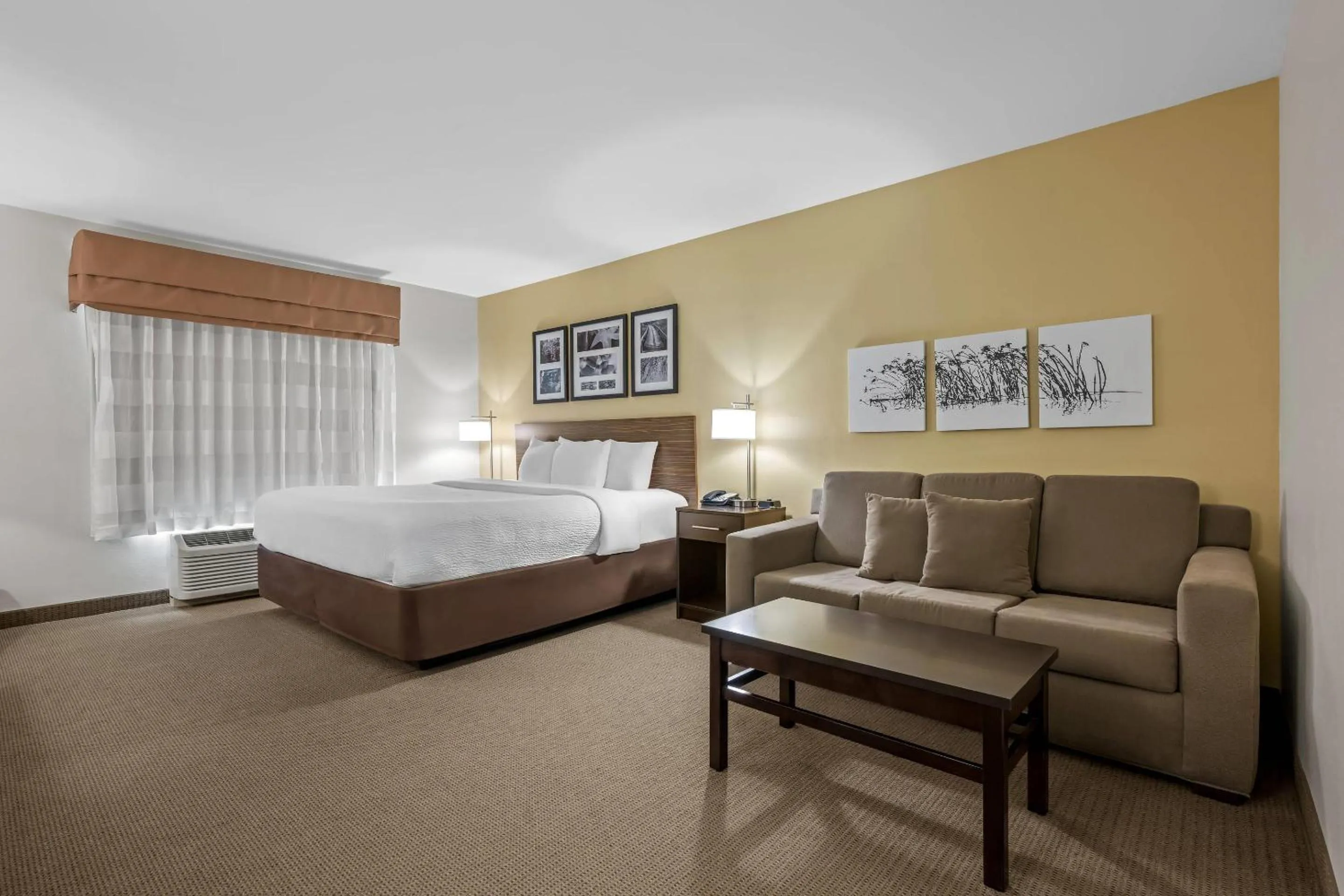 Bedroom, Bed in Sleep Inn & Suites Jasper I-22