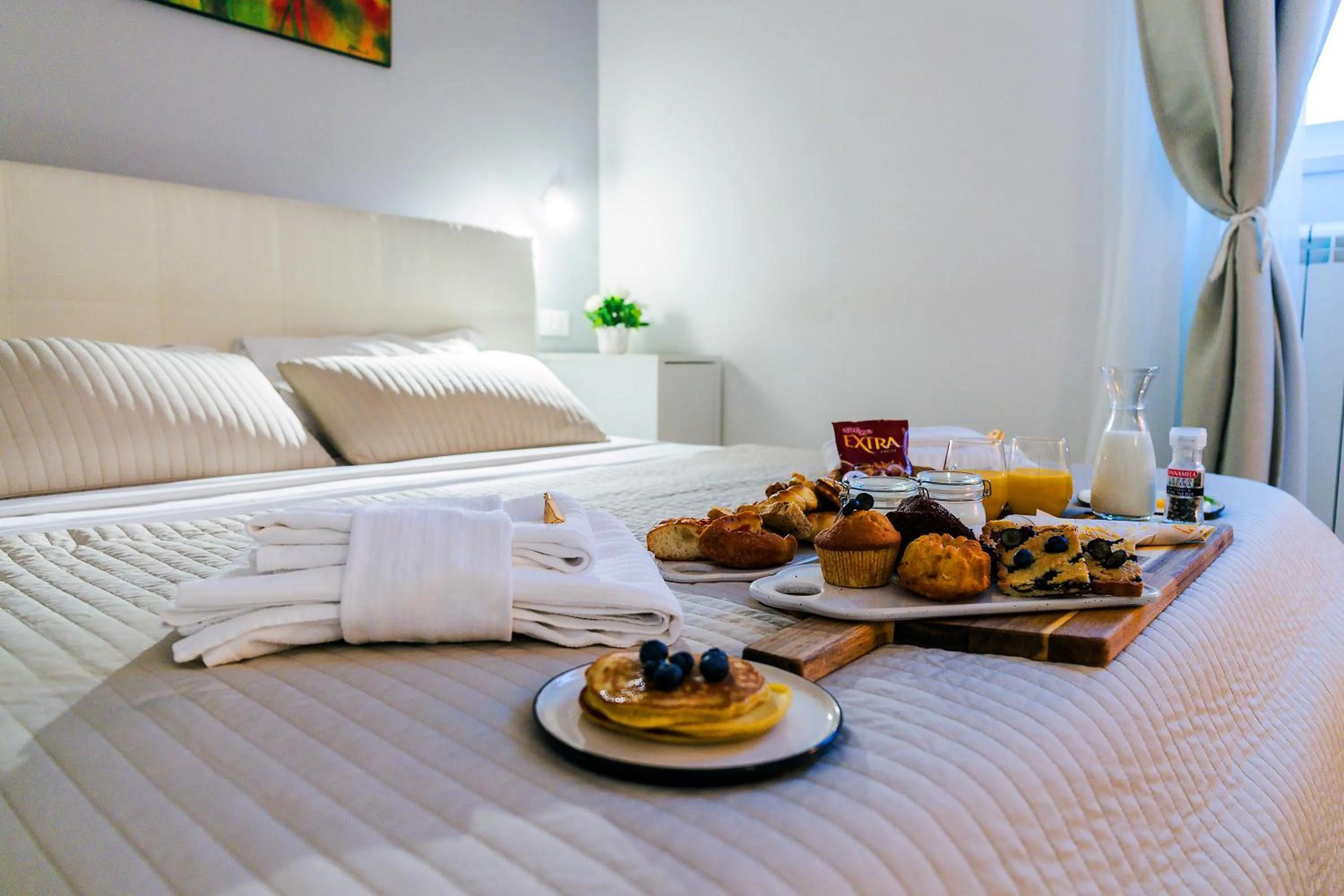 Food close-up, Bed in Bella Roma Luxury Accommodation, Vatican City - Liberty Collection
