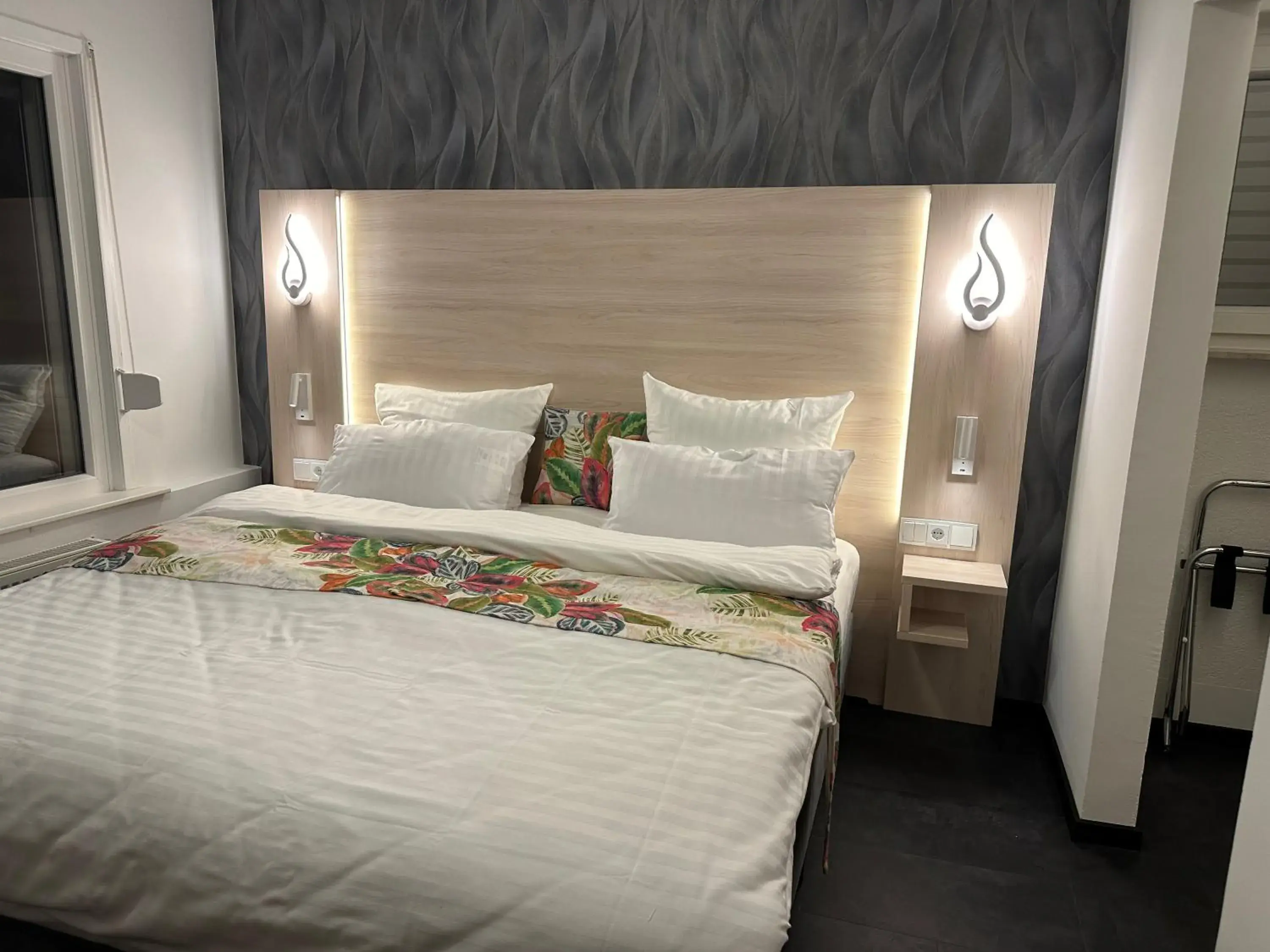 Deluxe Double or Twin Room with Balcony - single occupancy in Villa Schaumburg - Boutique Hotel Deluxe Double or Twin Room with Balcony - single occupancy in Villa Schaumburg - Boutique Hotel