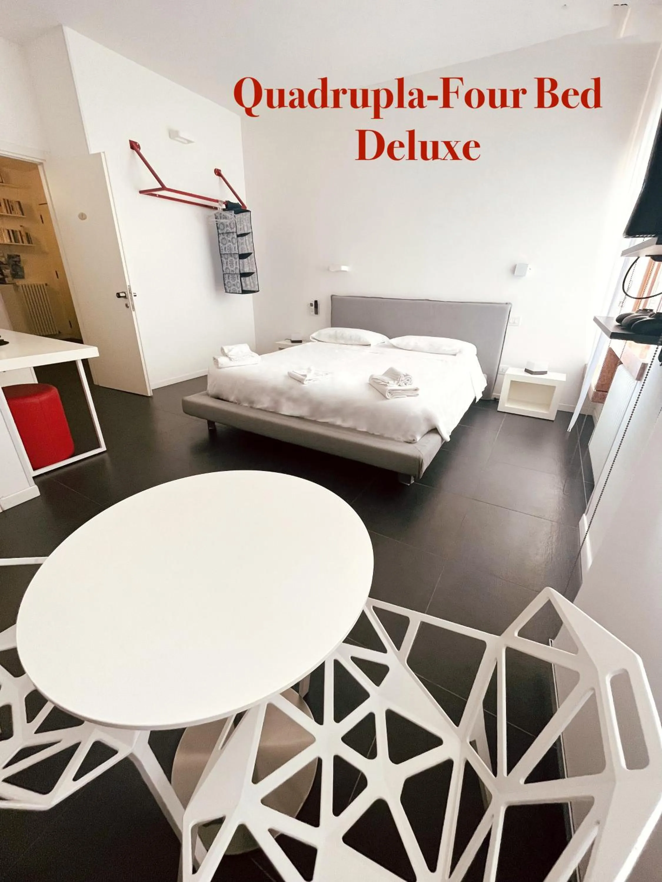 Photo of the whole room, Bed in DiMoras house Verona