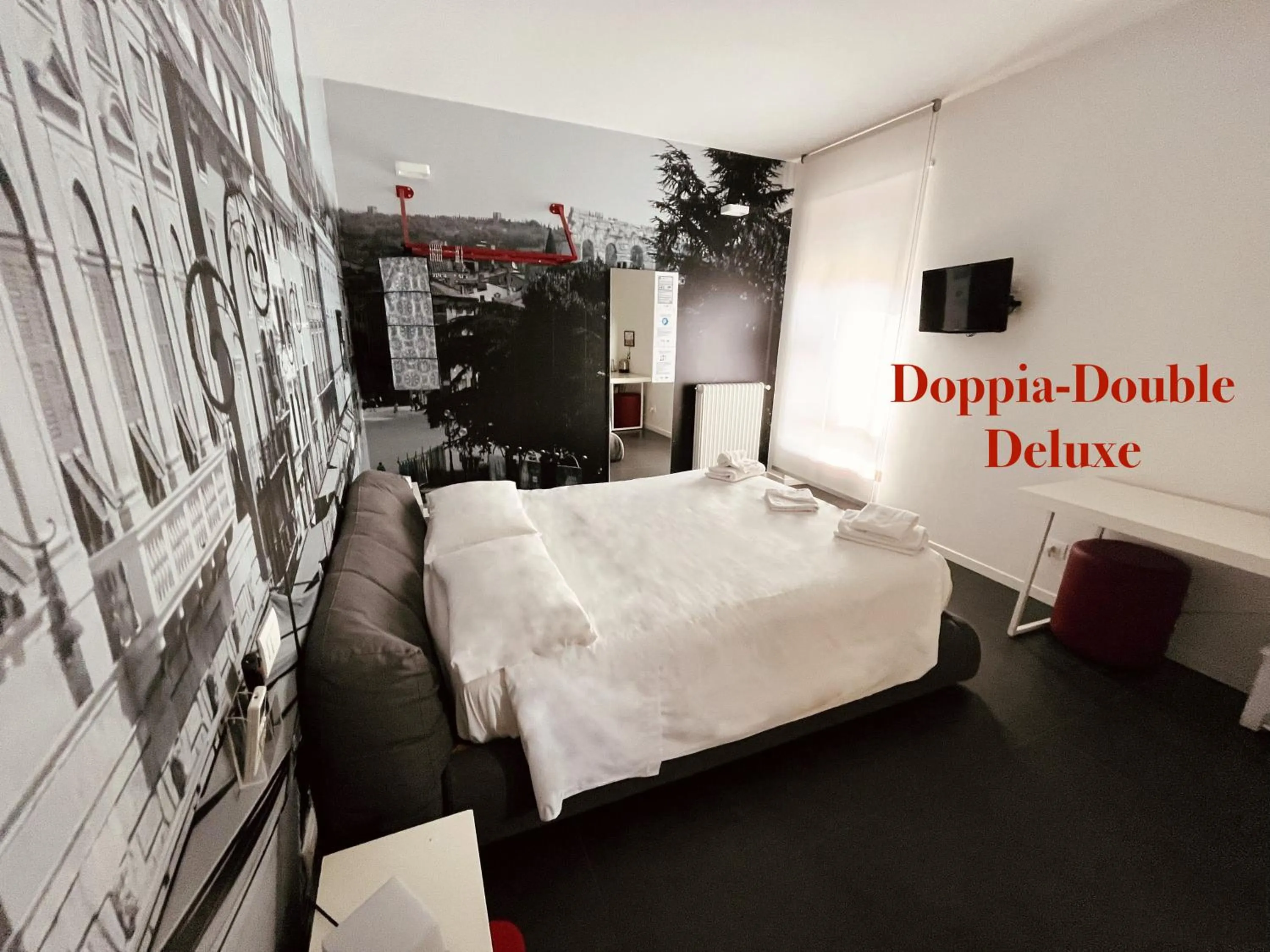 Bed in DiMoras house Verona