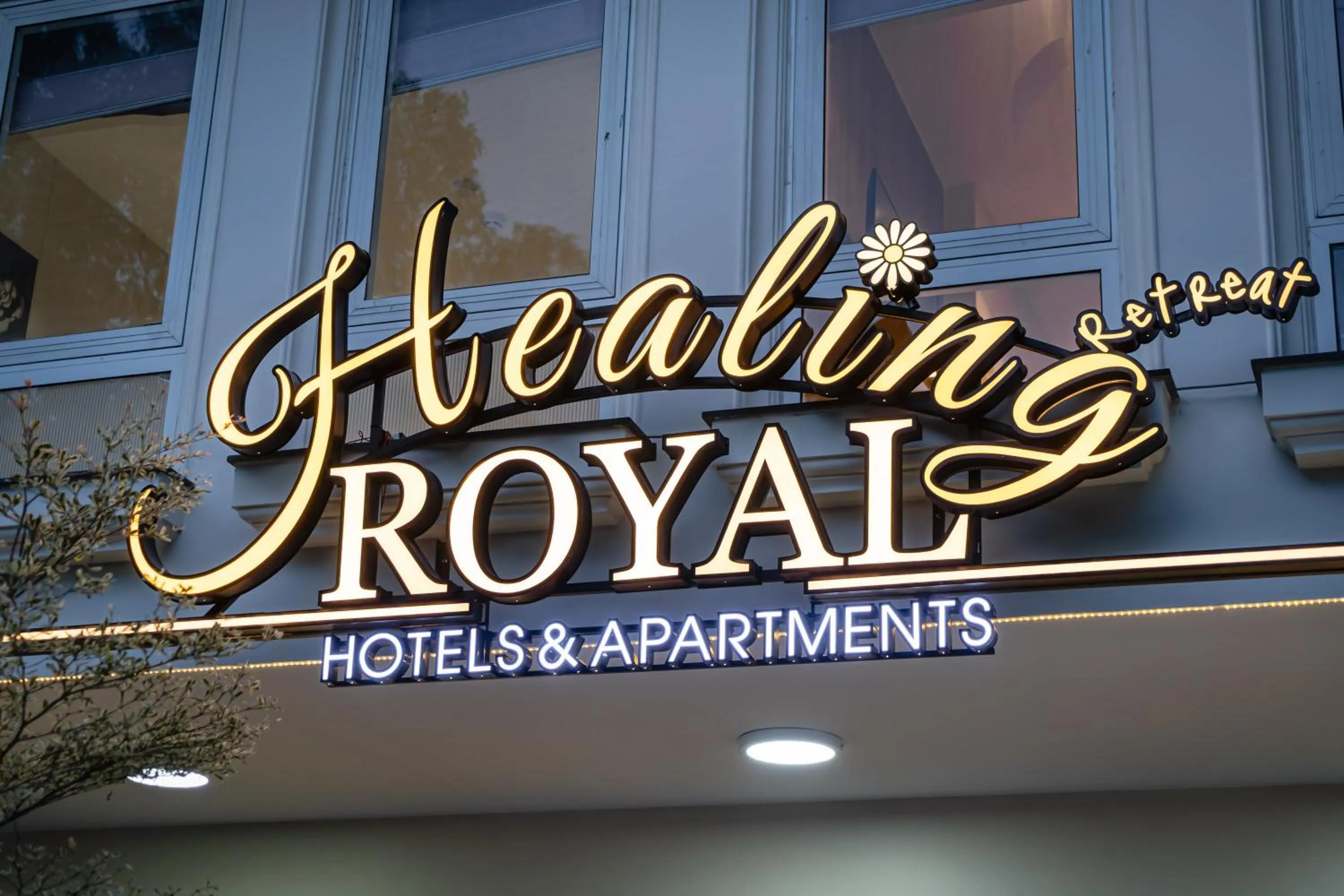 Logo/Certificate/Sign in The Royal Healing - Phu My Hung