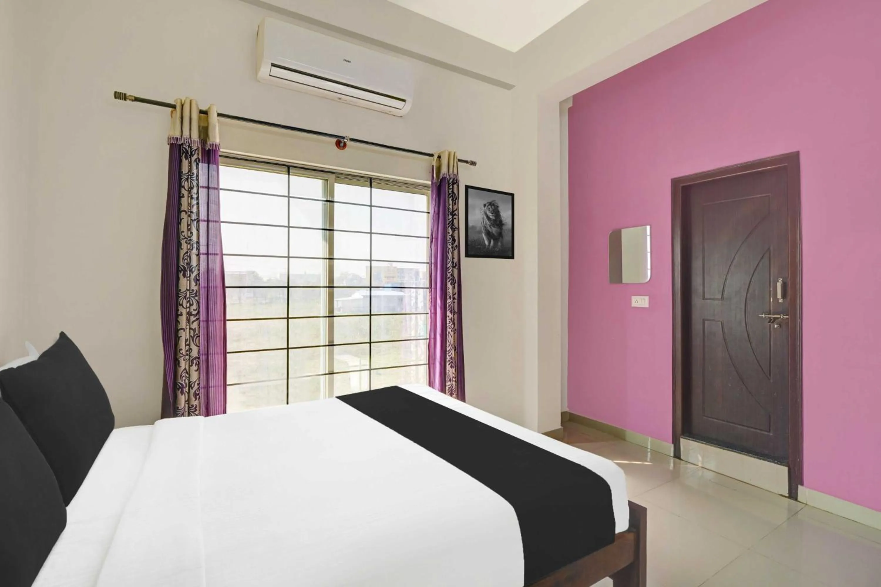 Bedroom, Bed in Hotel O Chikmangaluru Near Railway Station