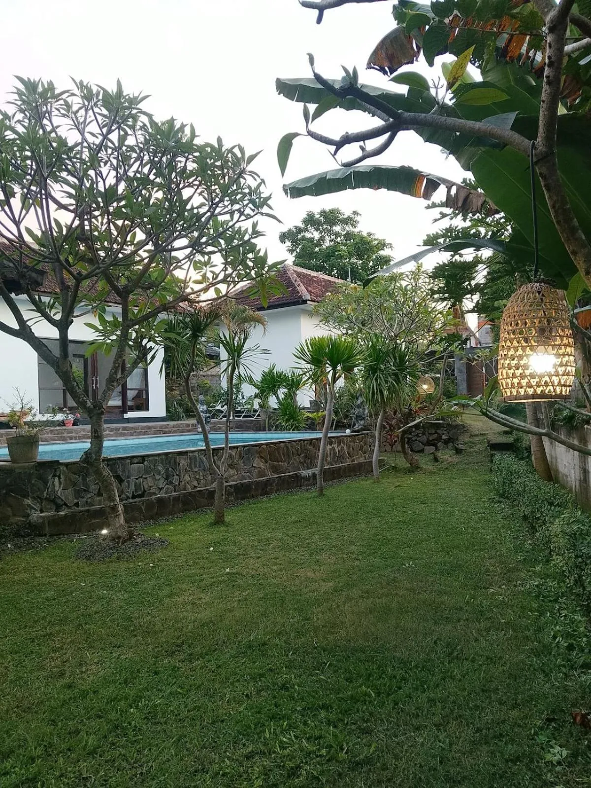 Property building in Lovina villa cinta