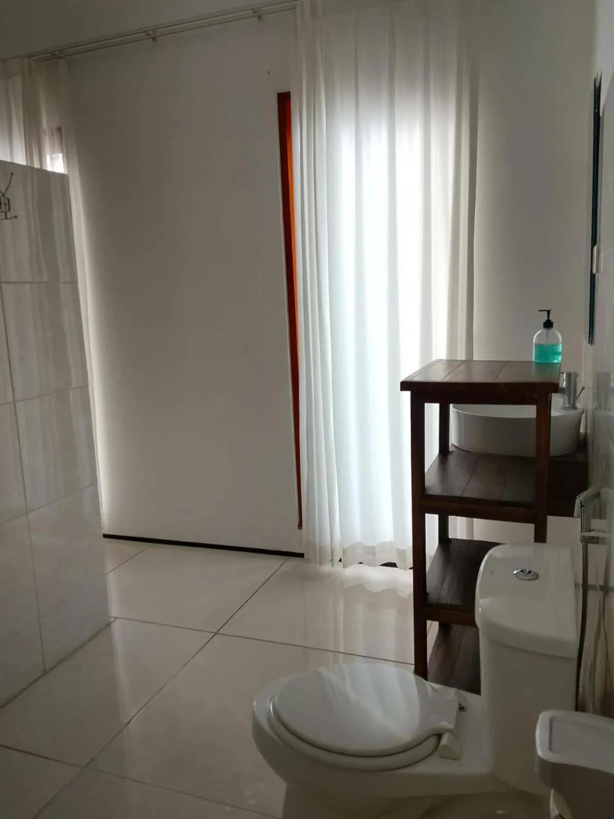 Toilet in Lovina villa cinta