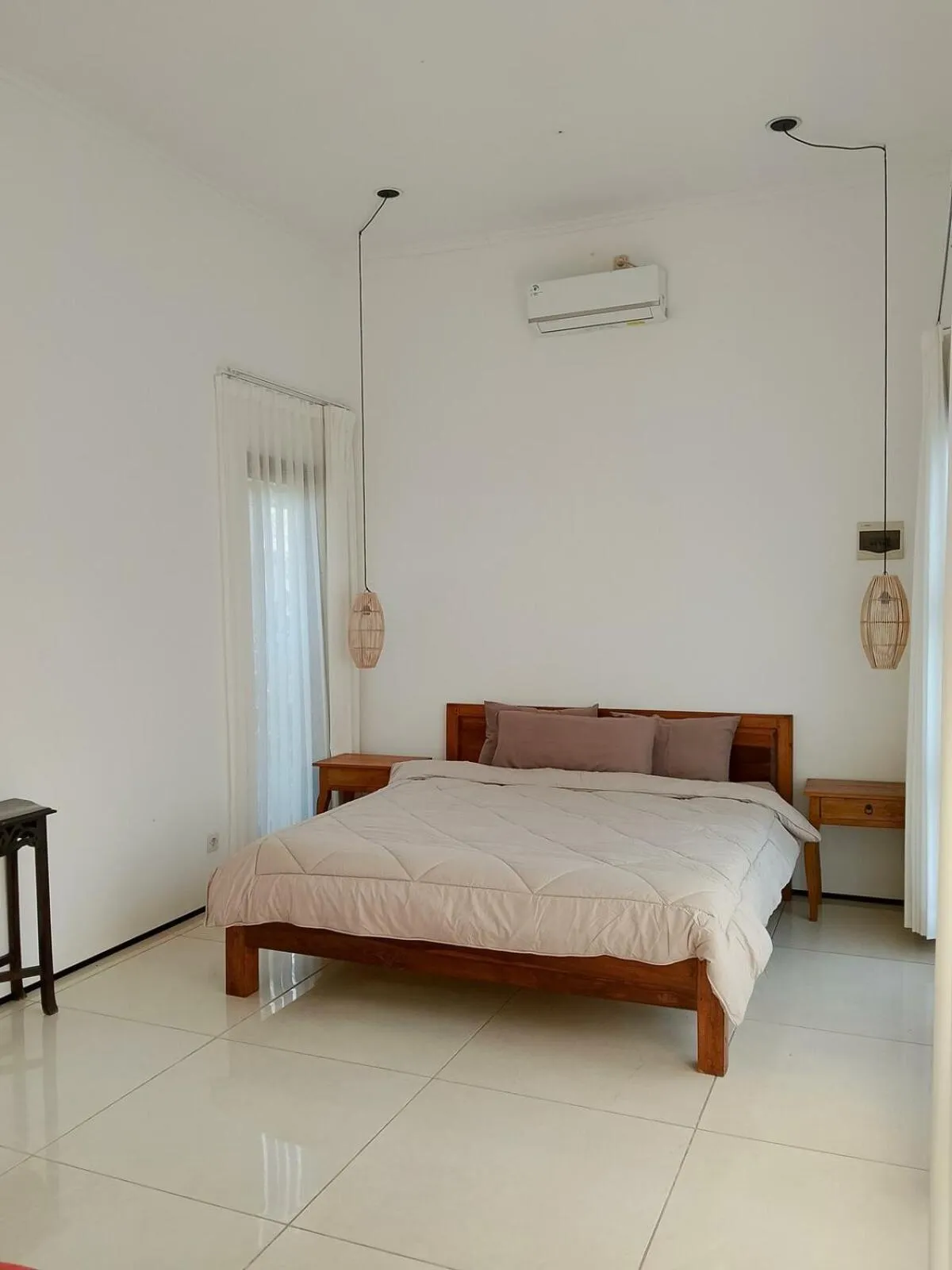 Bedroom, Bed in Lovina villa cinta