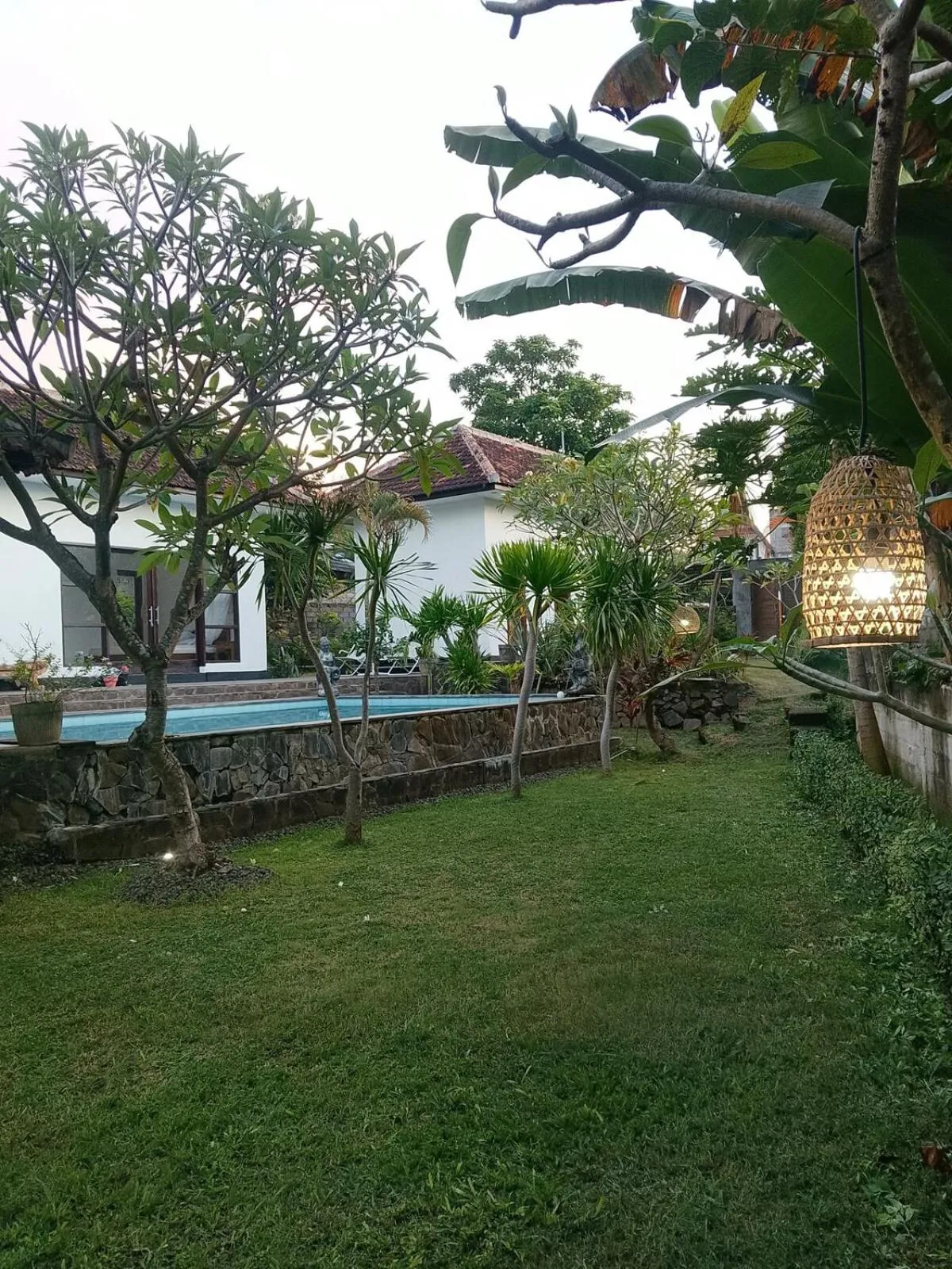 Property building in Lovina villa cinta