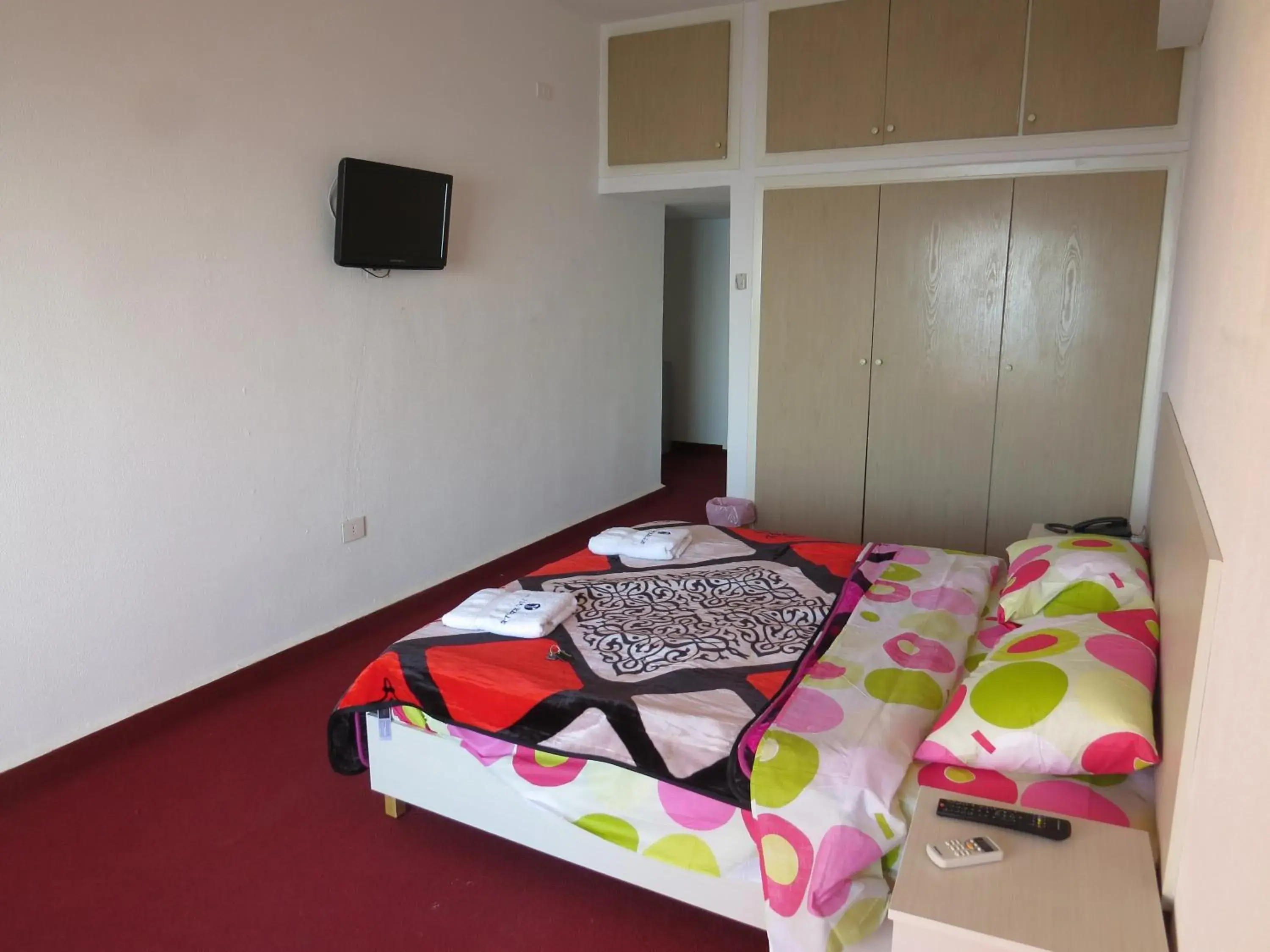 King Room with Mountain View in La Tourelle King Room with Mountain View in La Tourelle