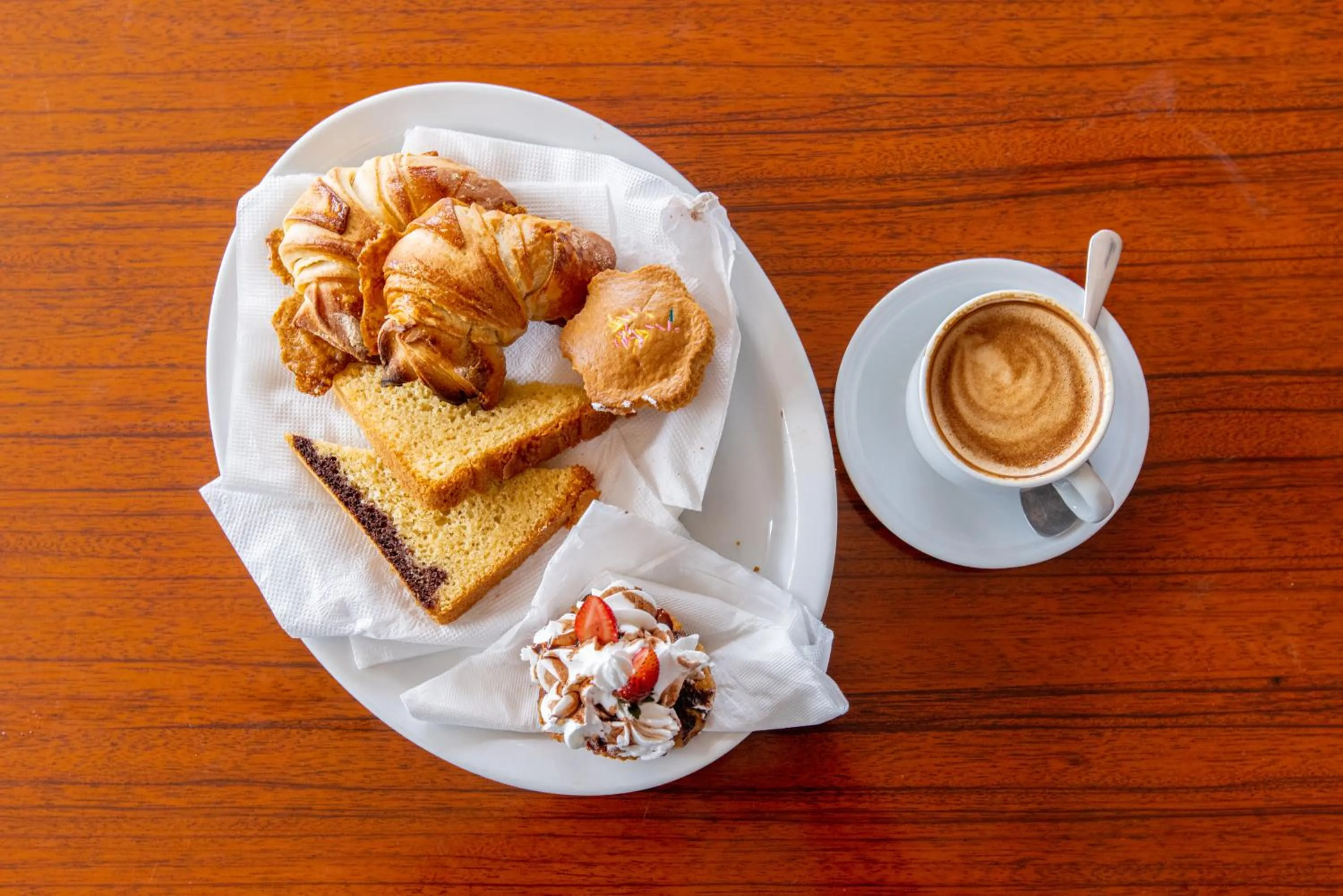 Area and facilities in Ras Amba Hotel