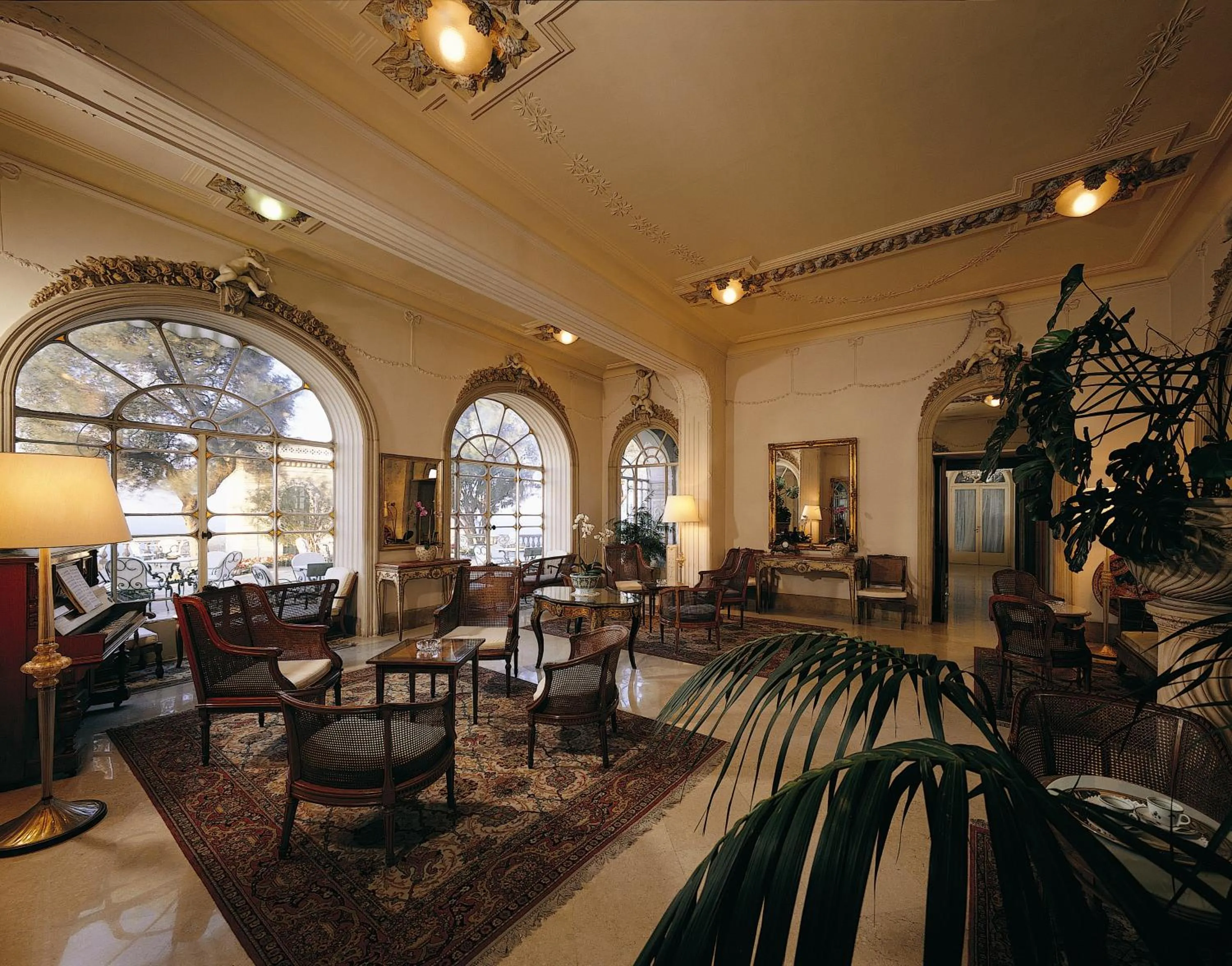 Lounge or bar in Grand Hotel Excelsior Vittoria