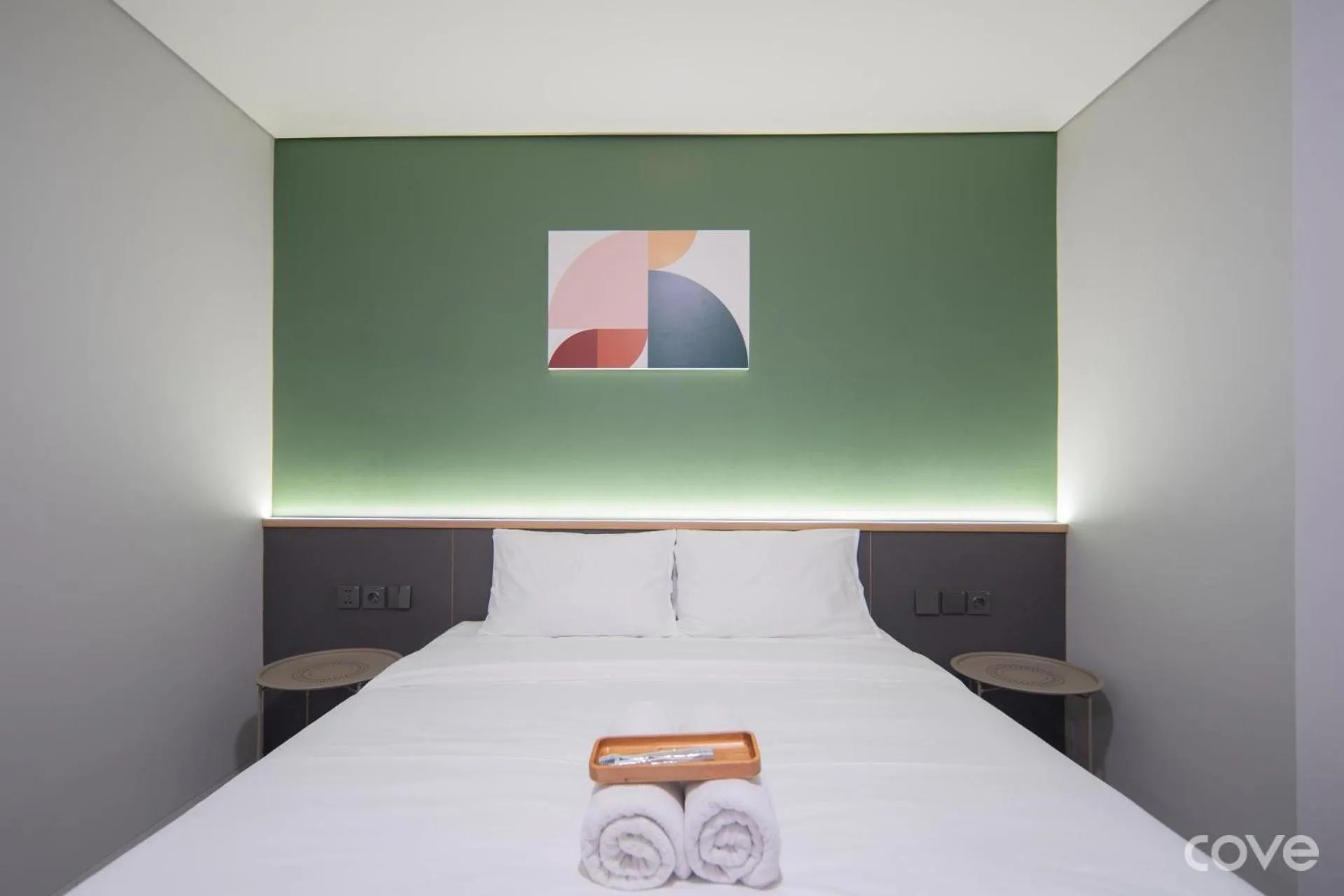 Bedroom, Bed in Cove Vaia