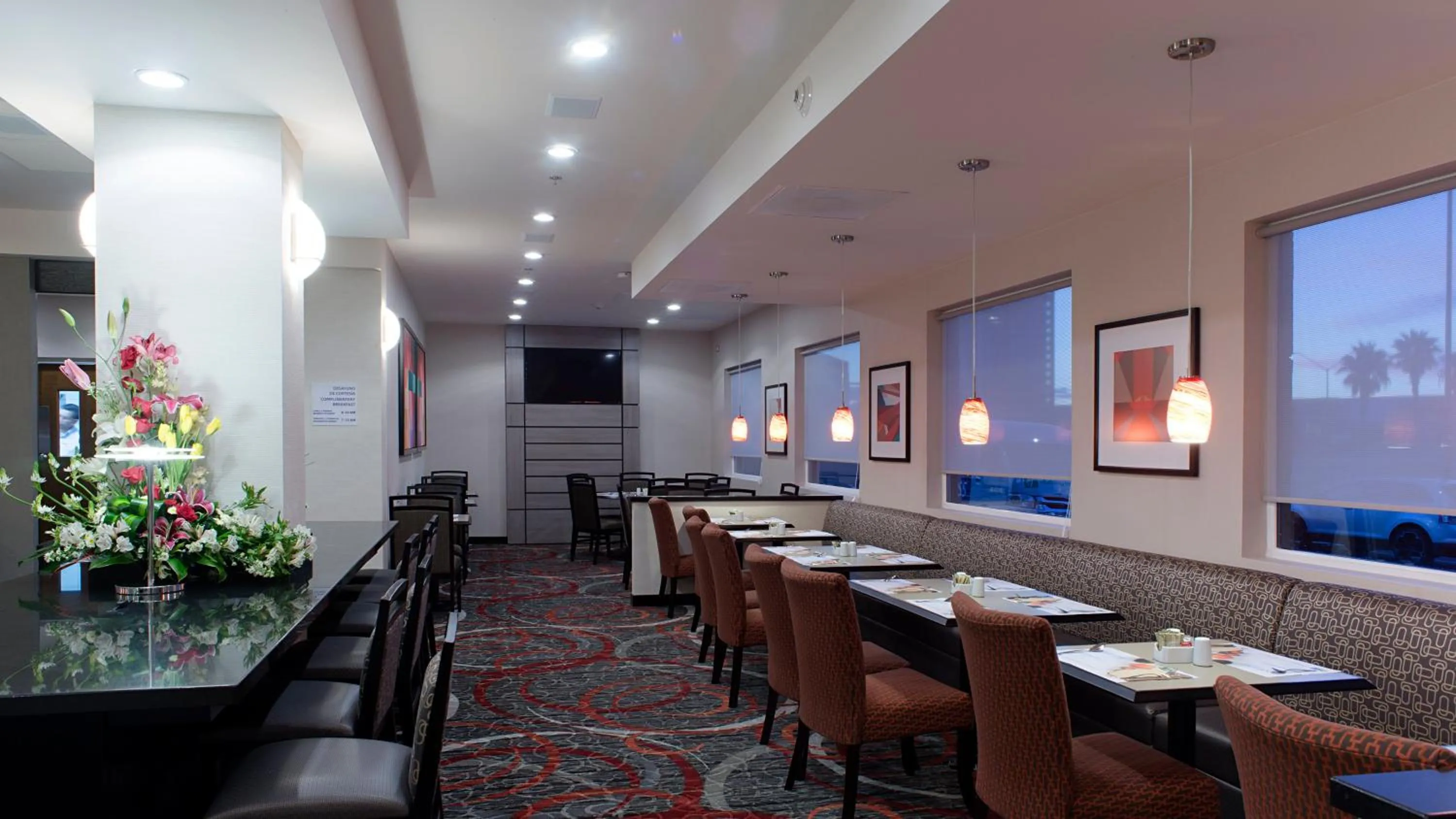 Restaurant/places to eat in Holiday Inn Express & Suites Chihuahua Juventud by IHG