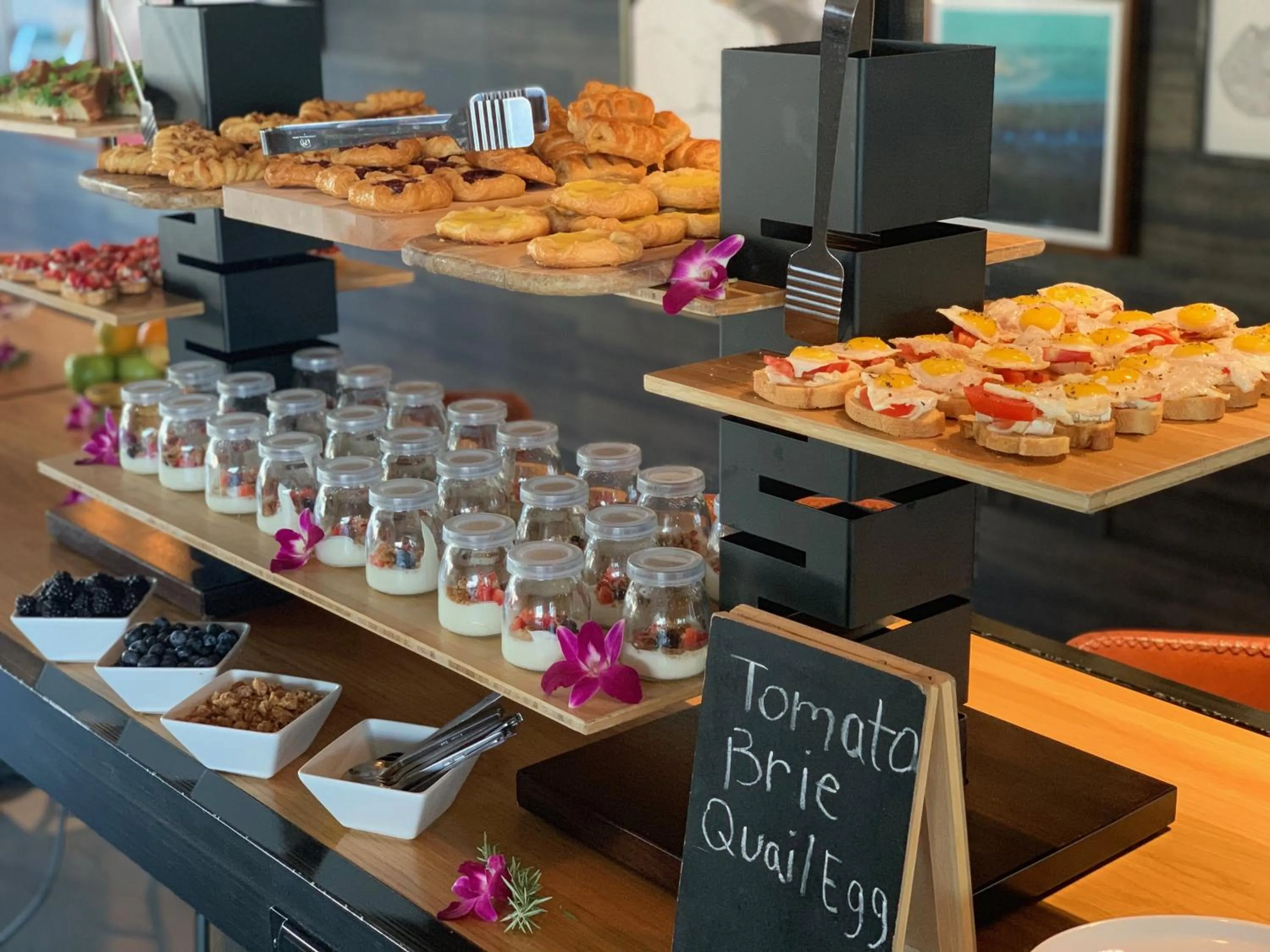 Restaurant/places to eat in Hotel Indigo El Paso Downtown by IHG