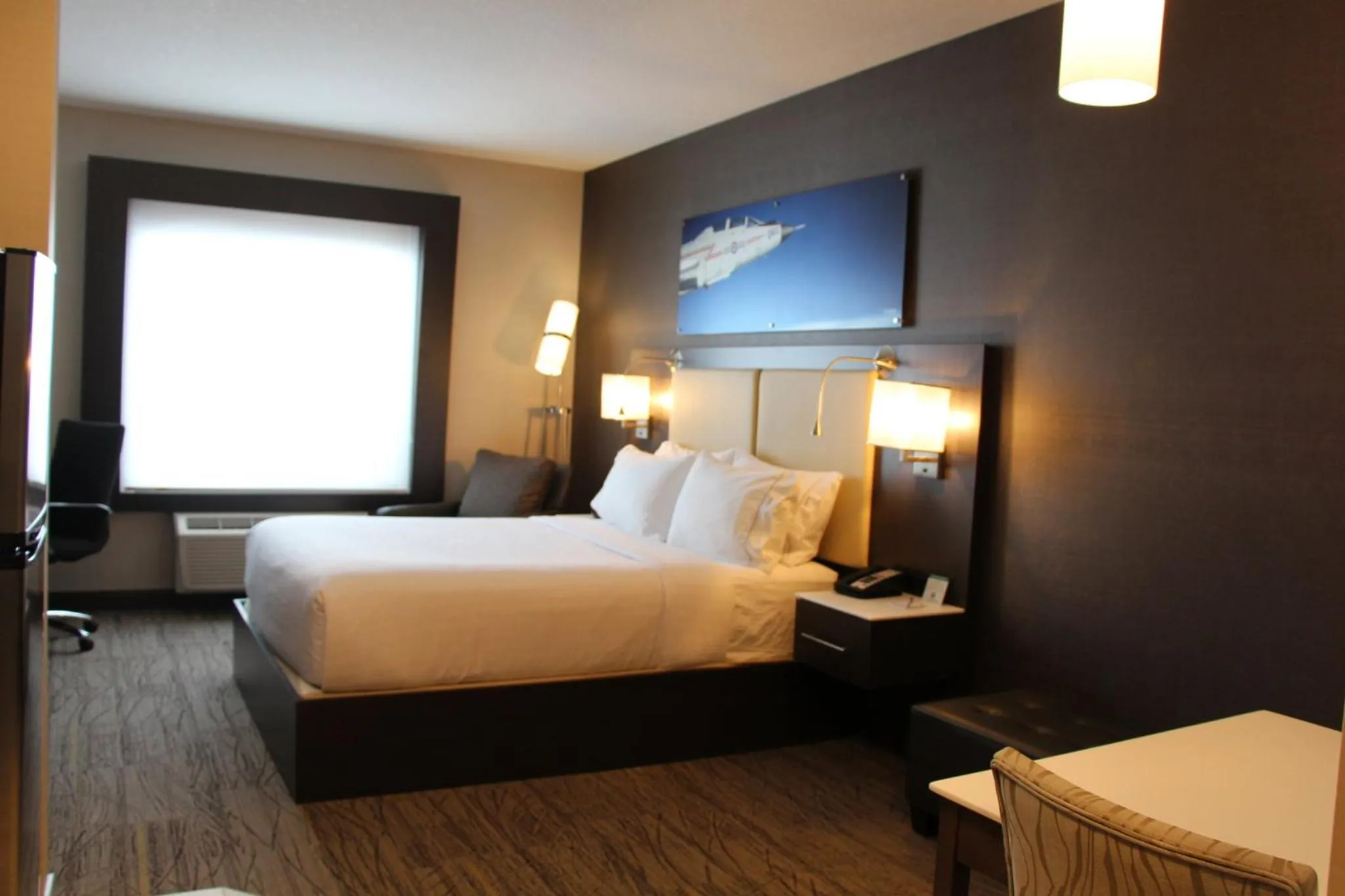 Photo of the whole room, Bed in Holiday Inn Express & Suites Cold Lake by IHG