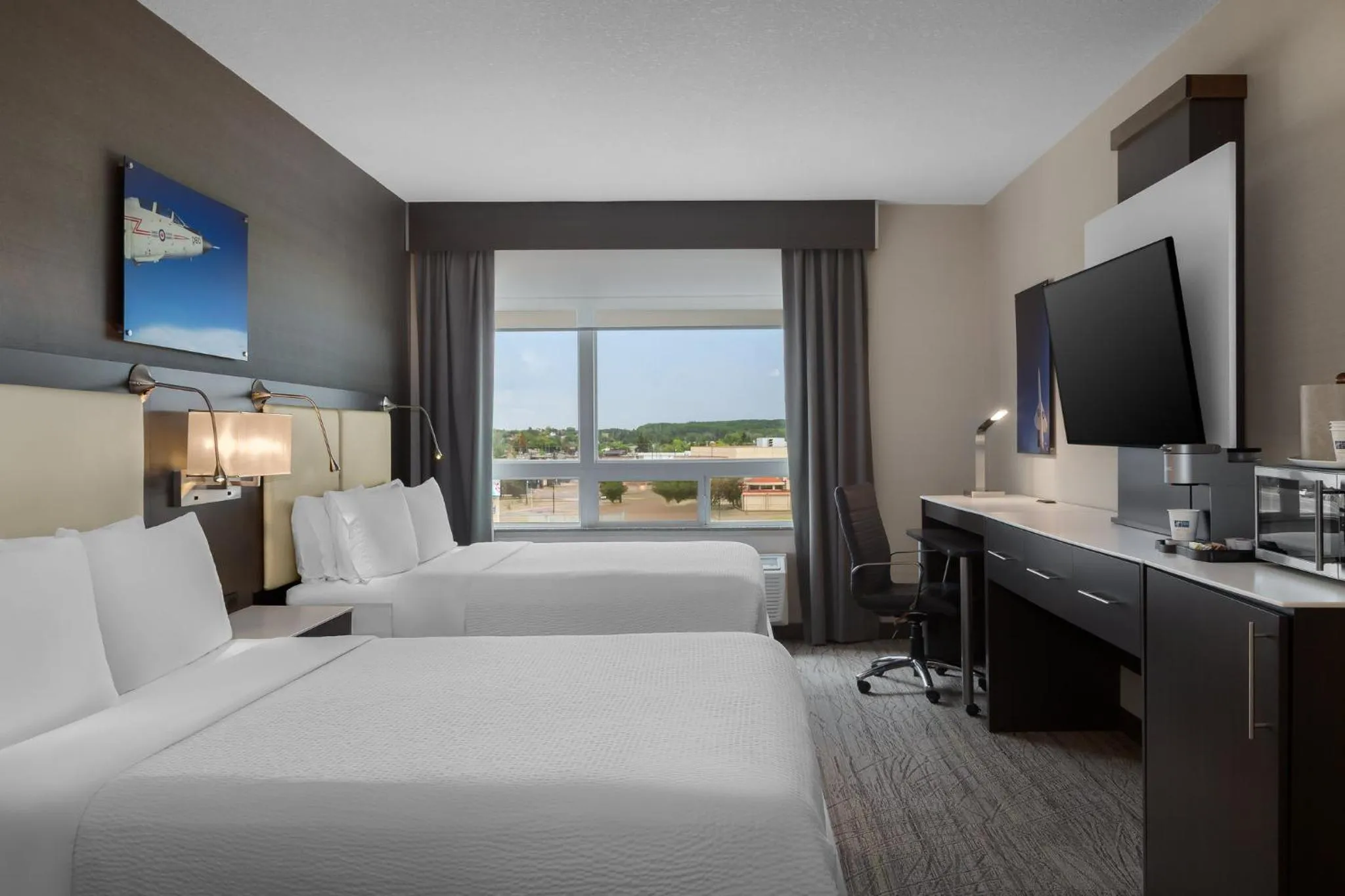 Photo of the whole room, Bed in Holiday Inn Express & Suites Cold Lake by IHG