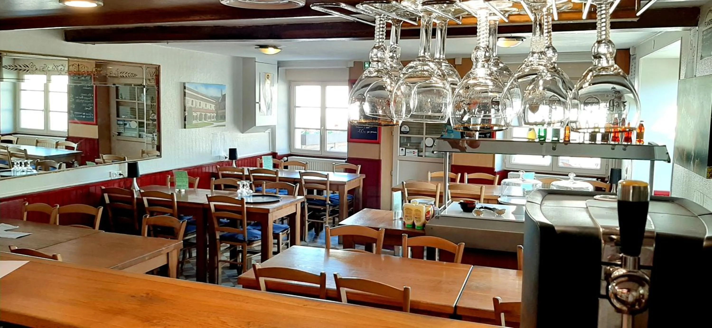 Restaurant/places to eat in Le Marmagne