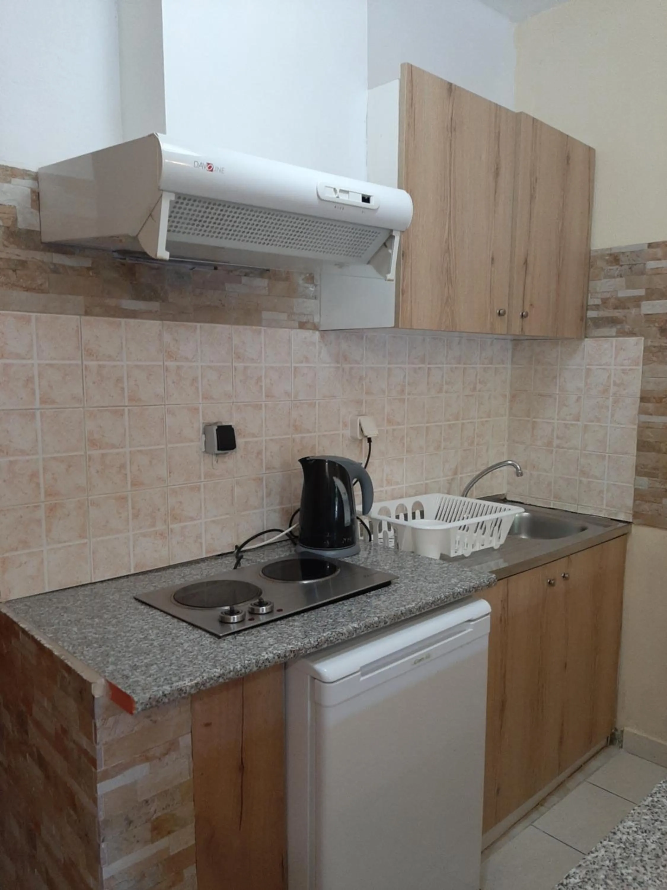 Kitchen or kitchenette in Flamingo Apartments Moraitika Corfu
