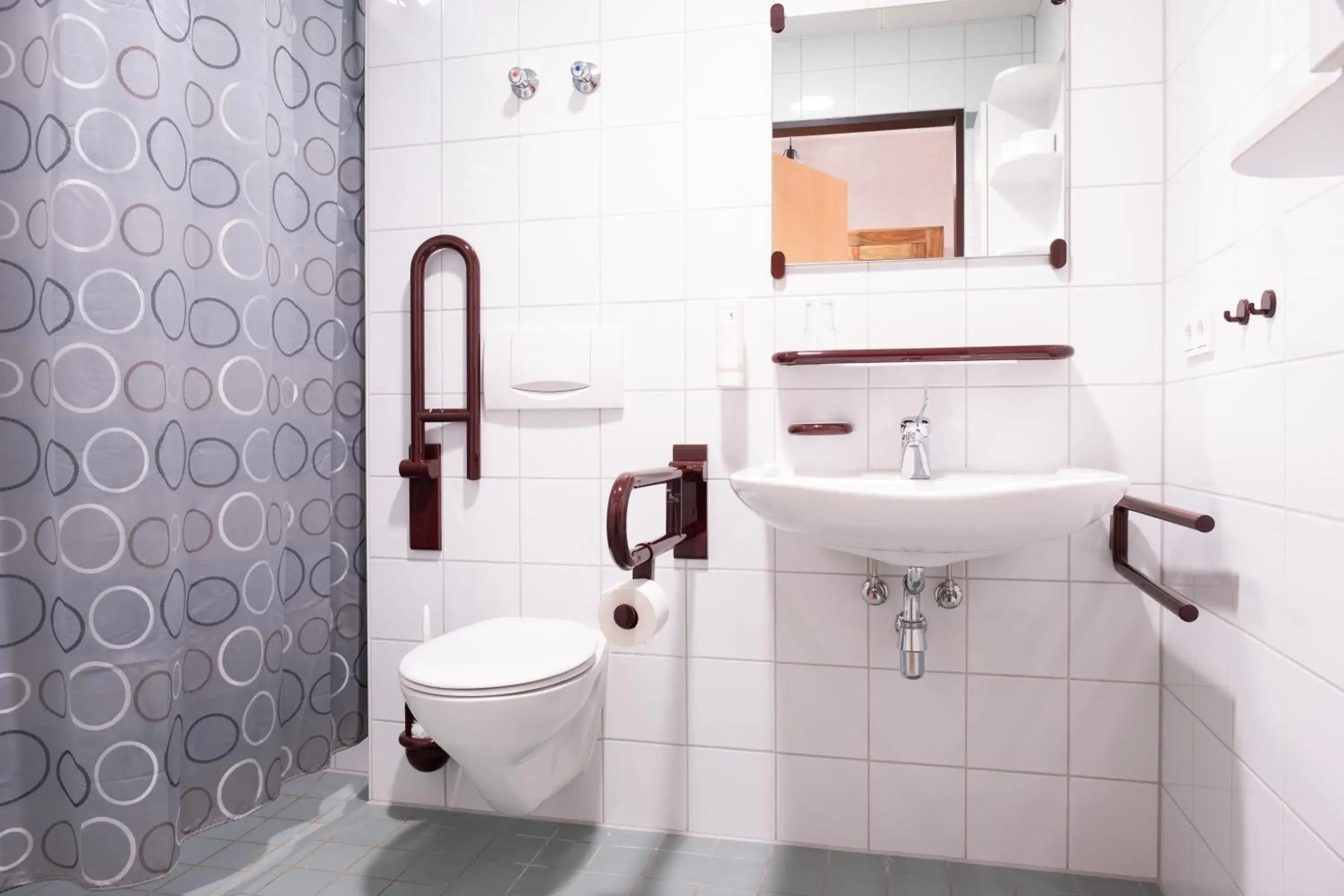 Double Room - single occupancy - Disability Access in Kloster Bonlanden Double Room - single occupancy - Disability Access in Kloster Bonlanden