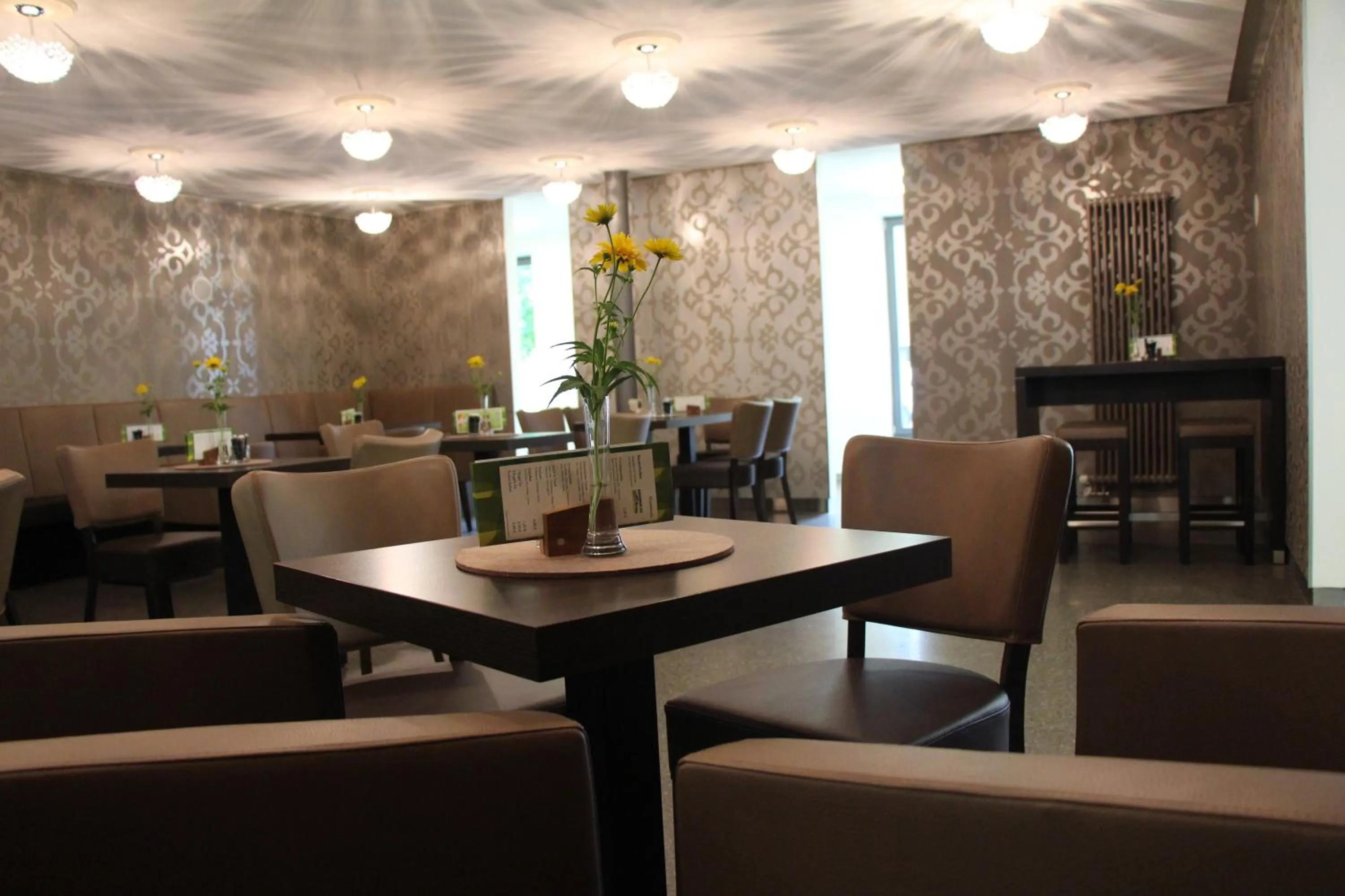 Restaurant/places to eat in Kloster Bonlanden