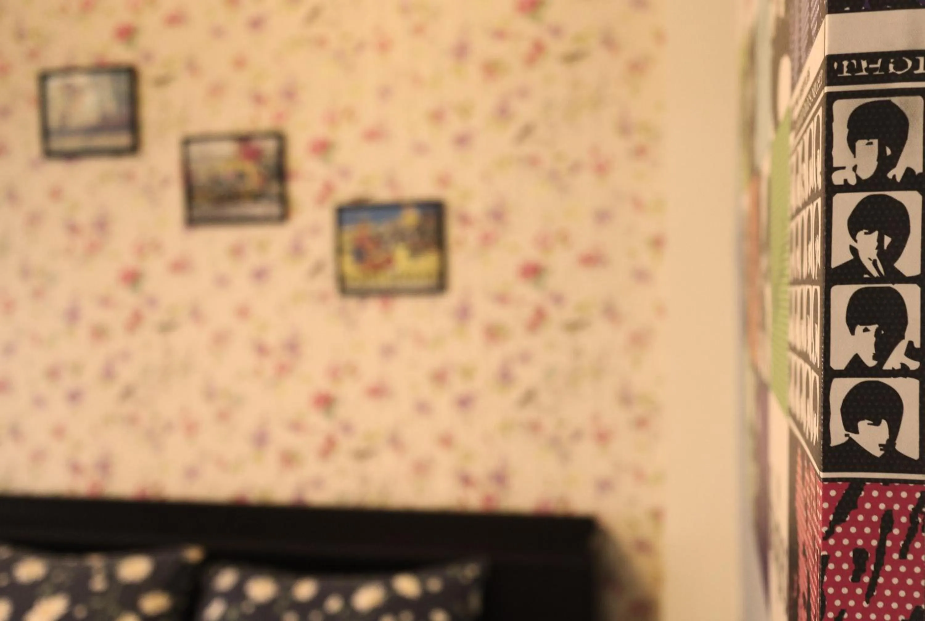 Decorative detail in The London Tearoom