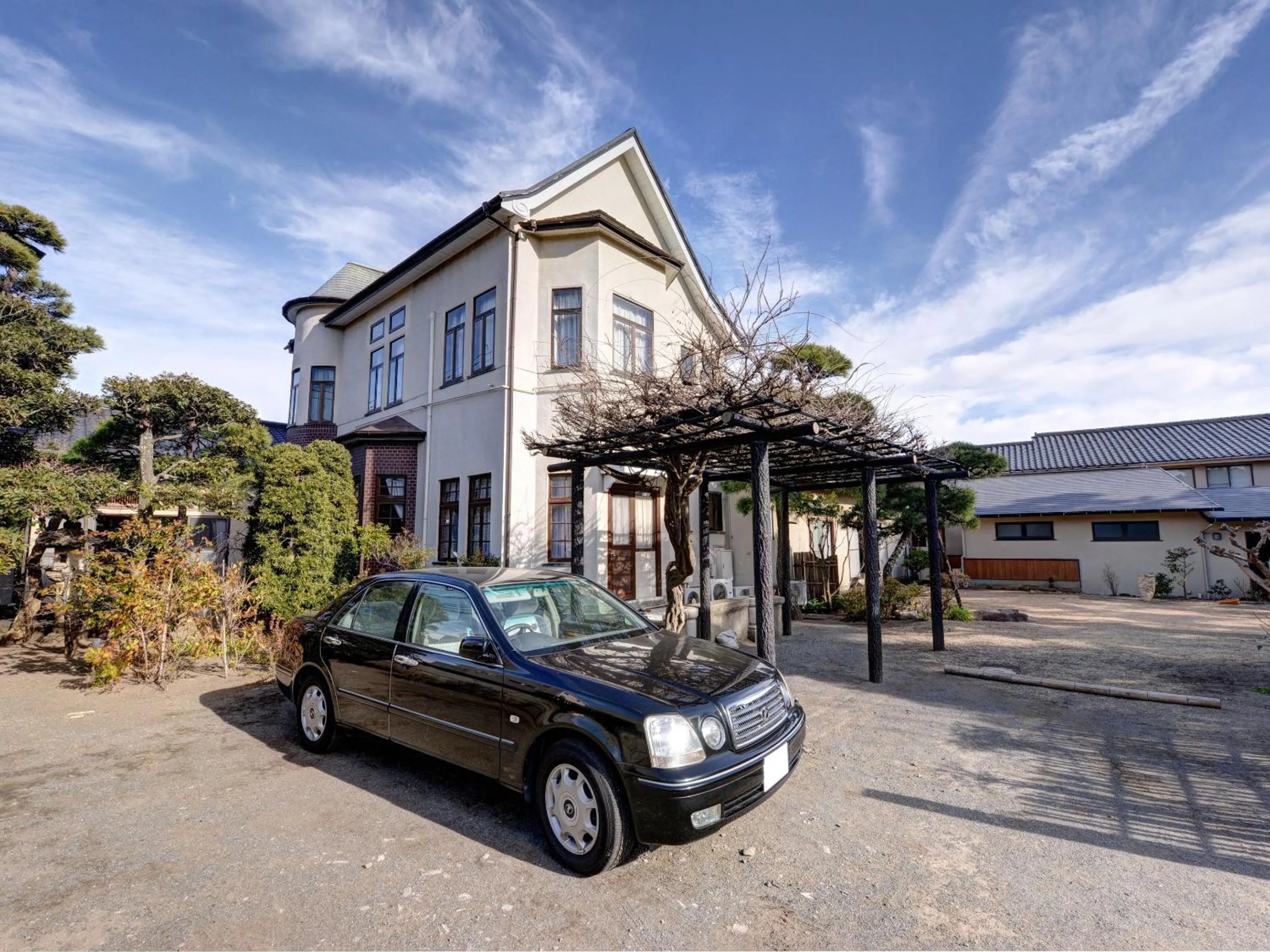 Property building in Kaihinsou Kamakura