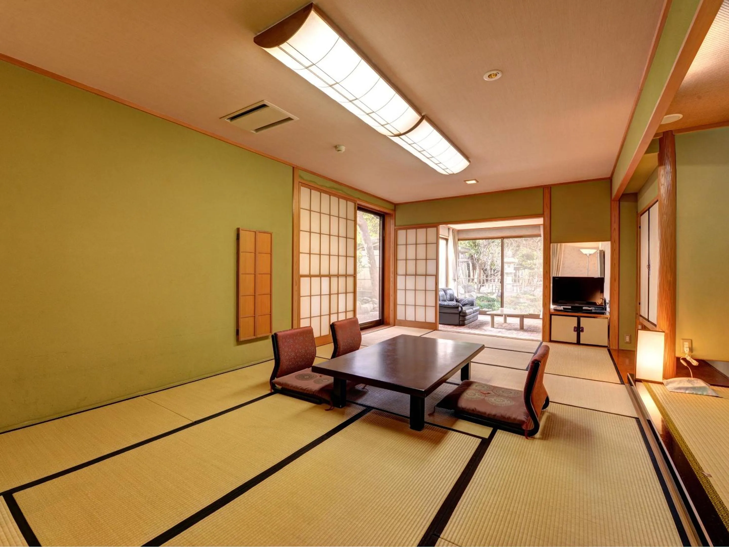 Photo of the whole room, Bed in Kaihinsou Kamakura