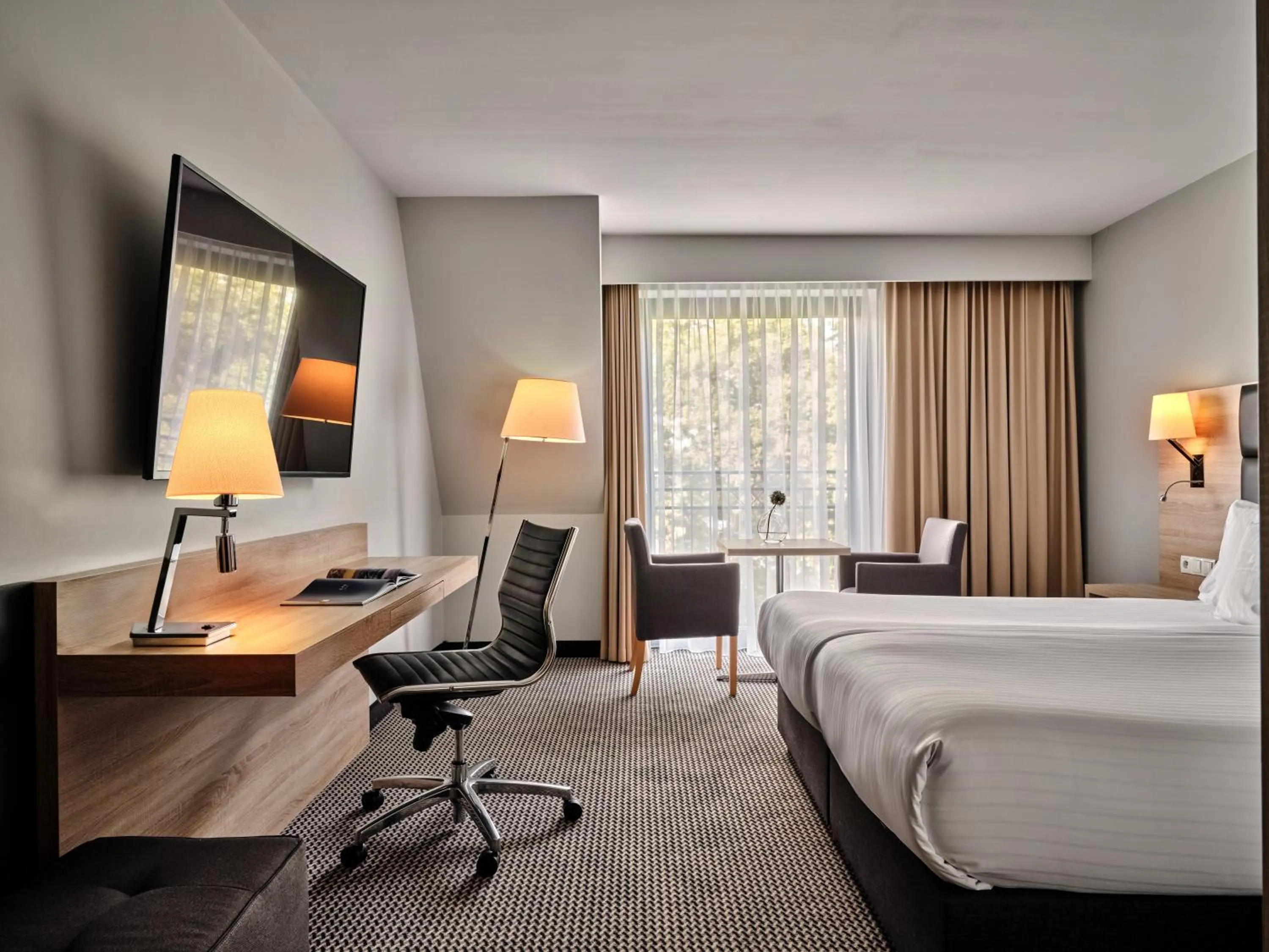 Bed in Heron Live Hotel Marina & SPA