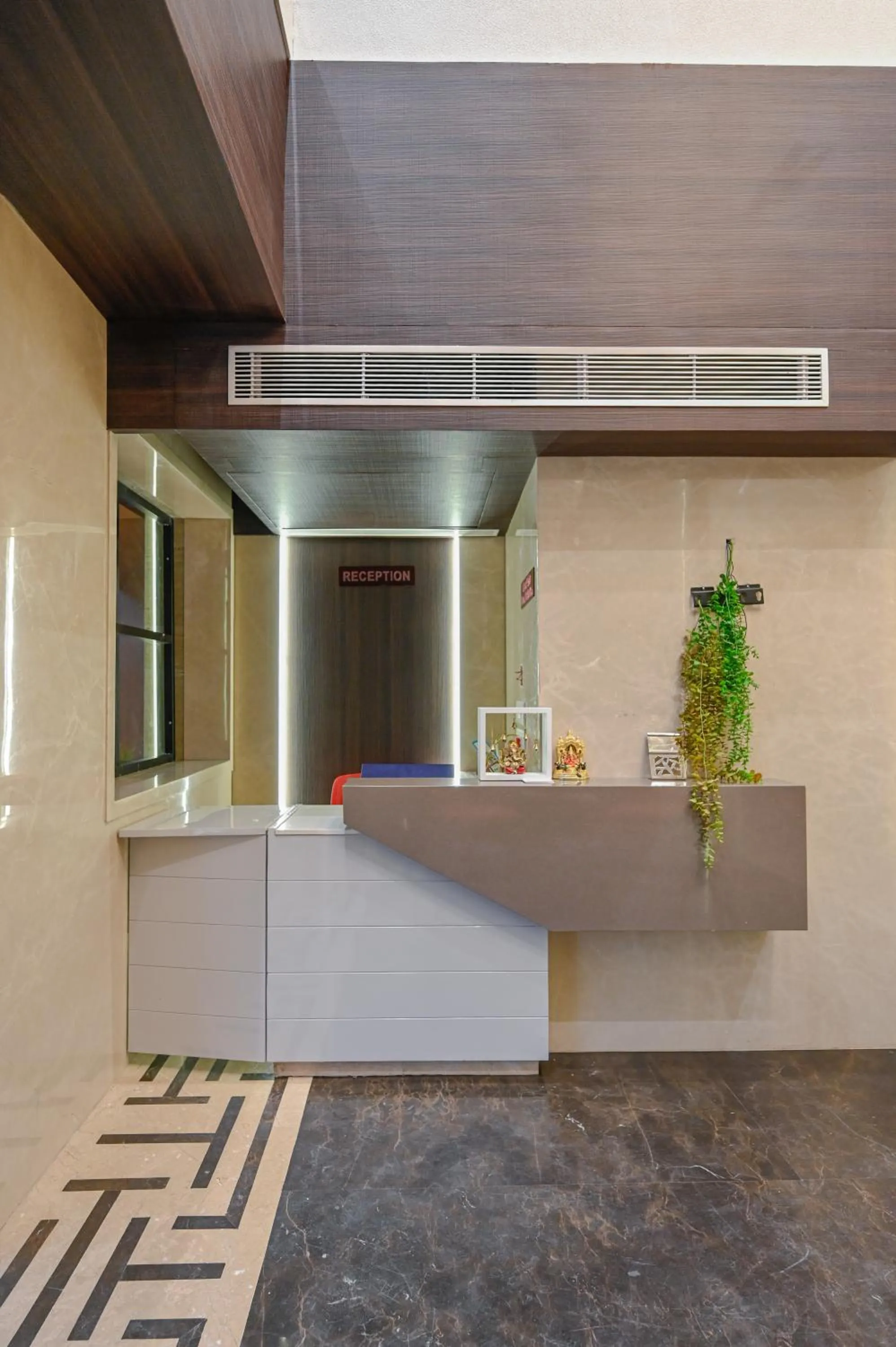 Lobby or reception in Hotel Grand Girdhar Premier