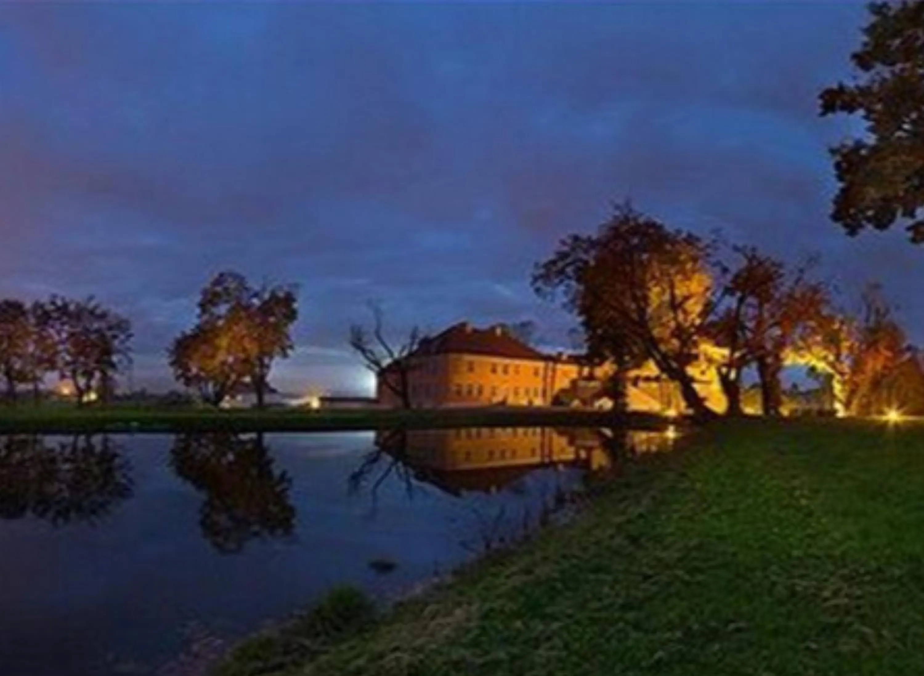 Restaurant/places to eat in Da Vinci