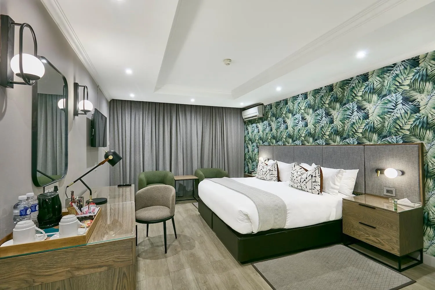 Bed in Cresta Thapama Hotel