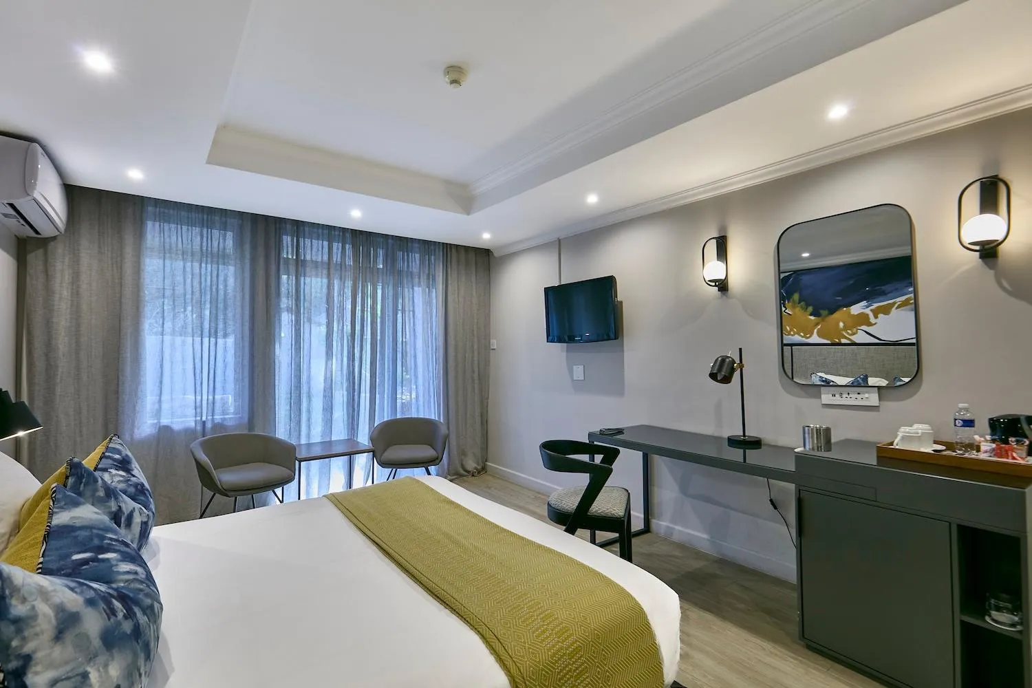 Bed in Cresta Thapama Hotel