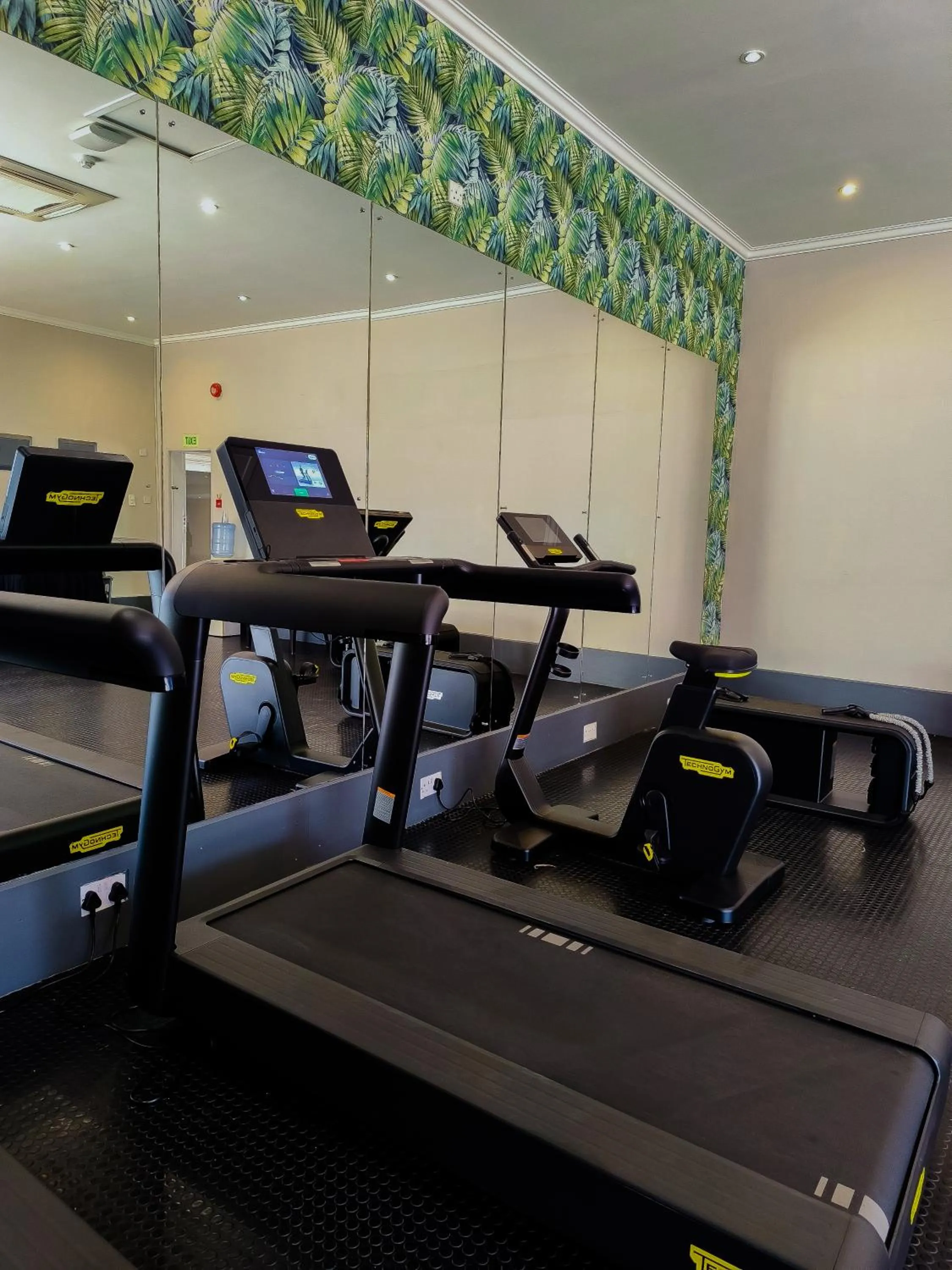 Cresta Thapama Hotel