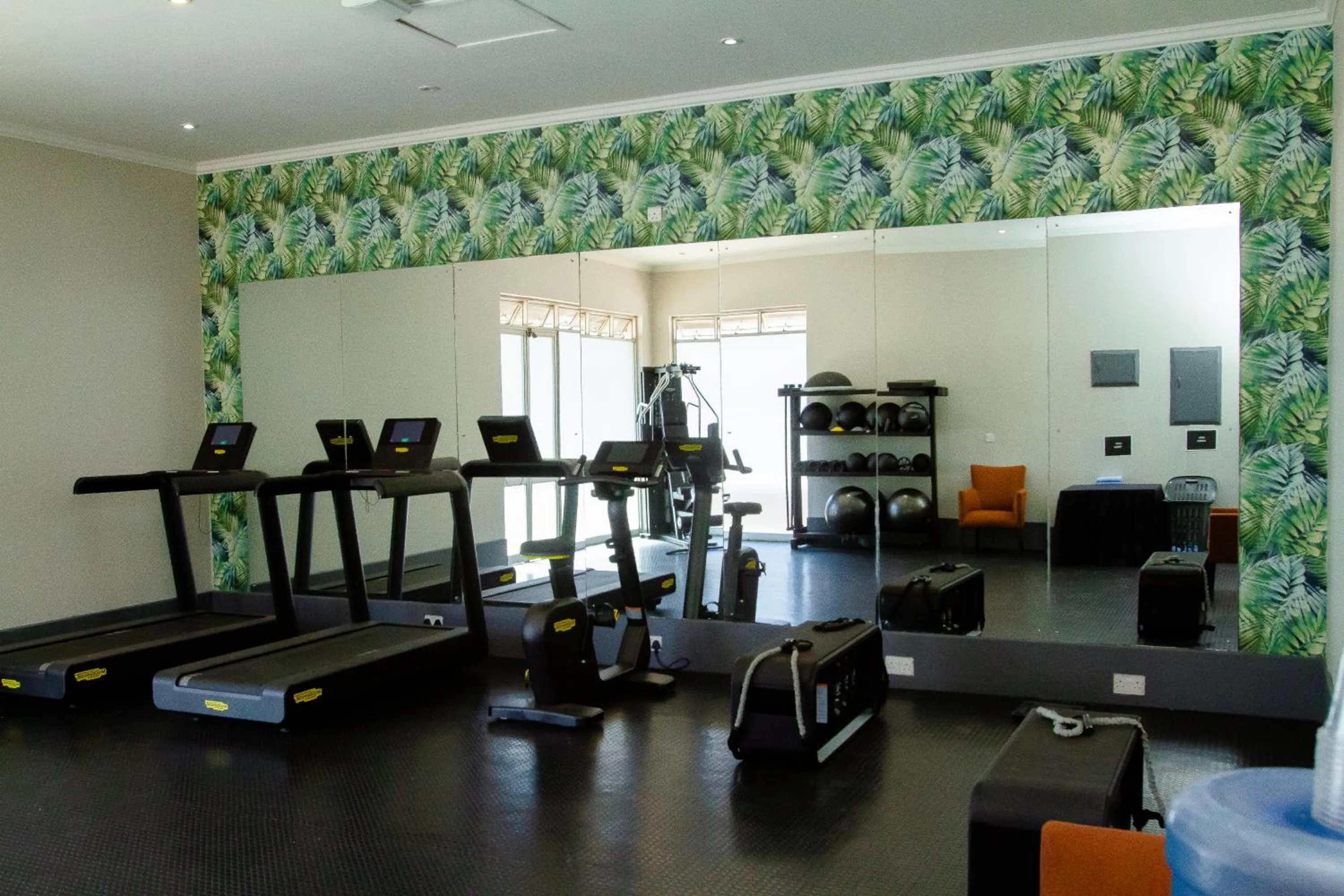 Cresta Thapama Hotel