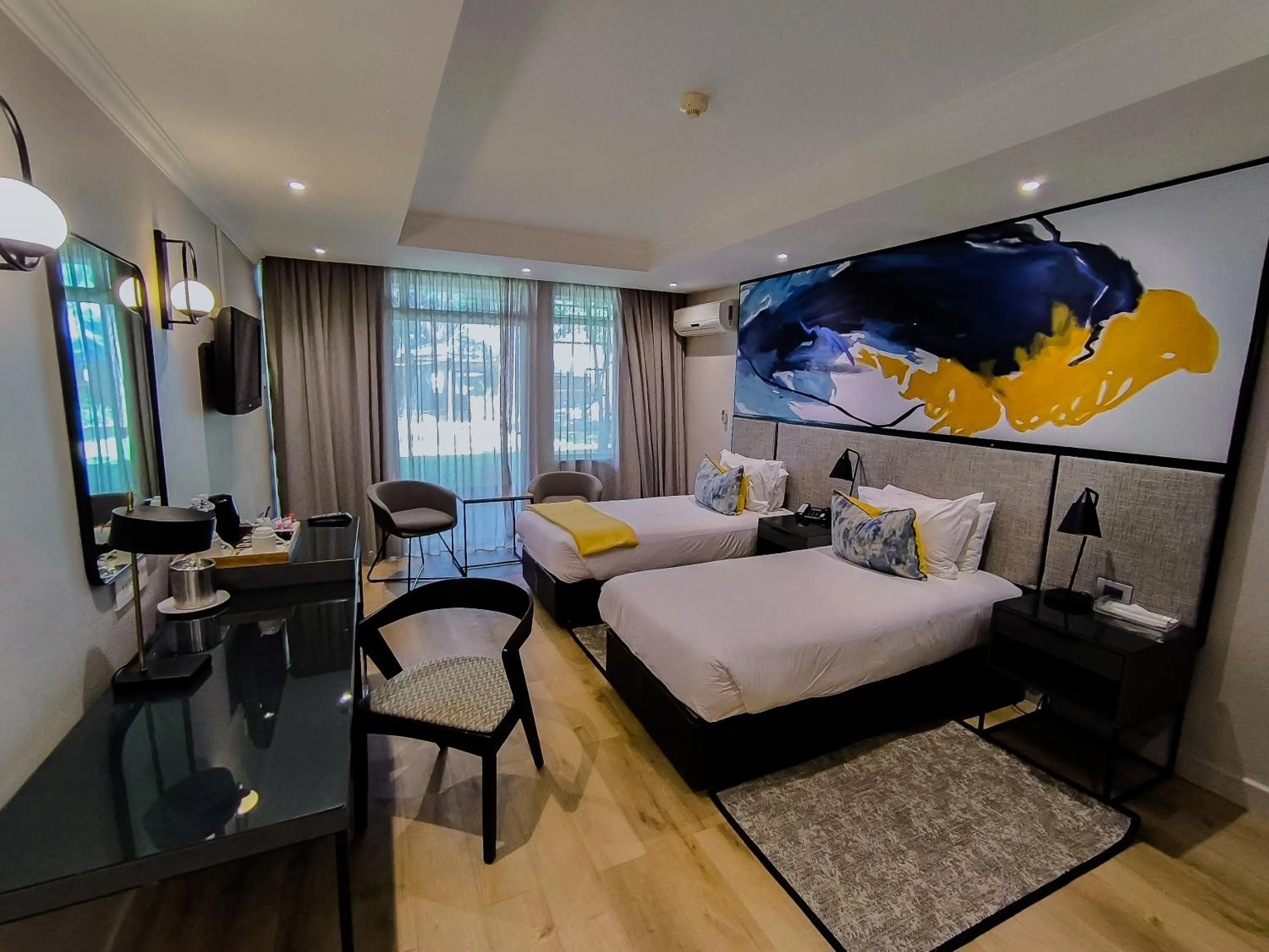 Bed in Cresta Thapama Hotel