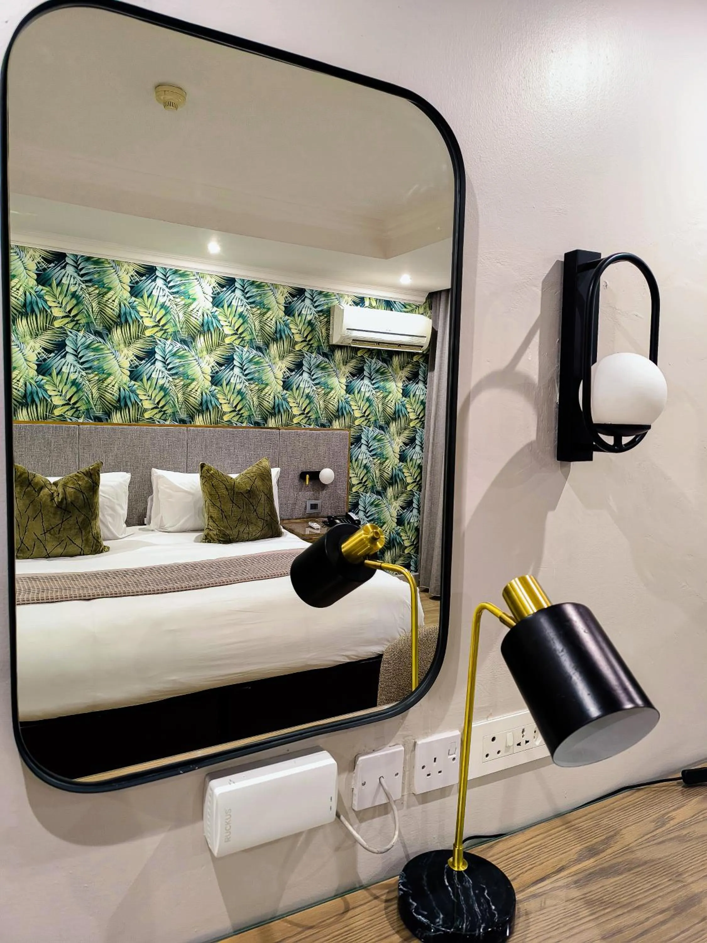 Bed in Cresta Thapama Hotel