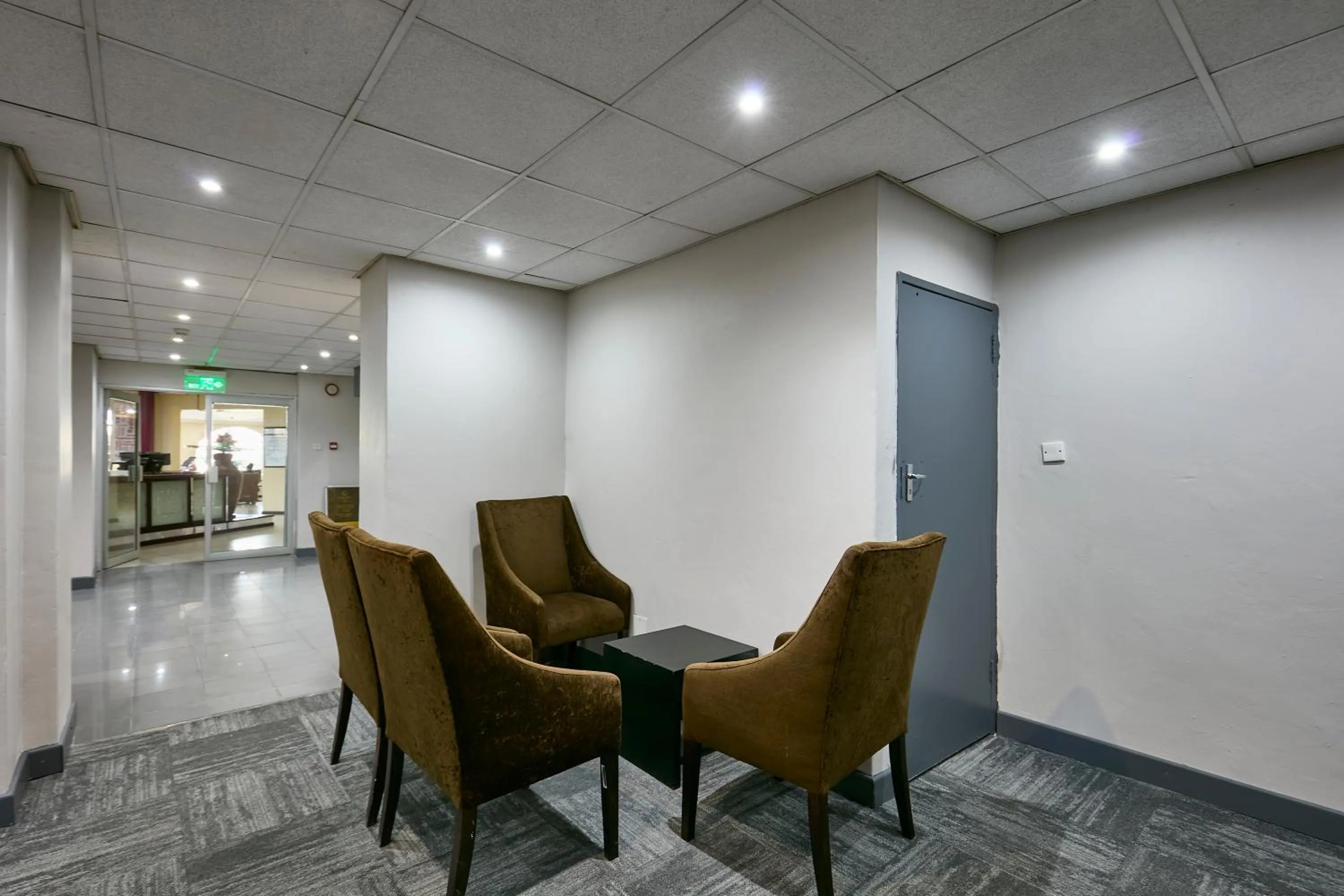 Meeting/conference room in Cresta Thapama Hotel